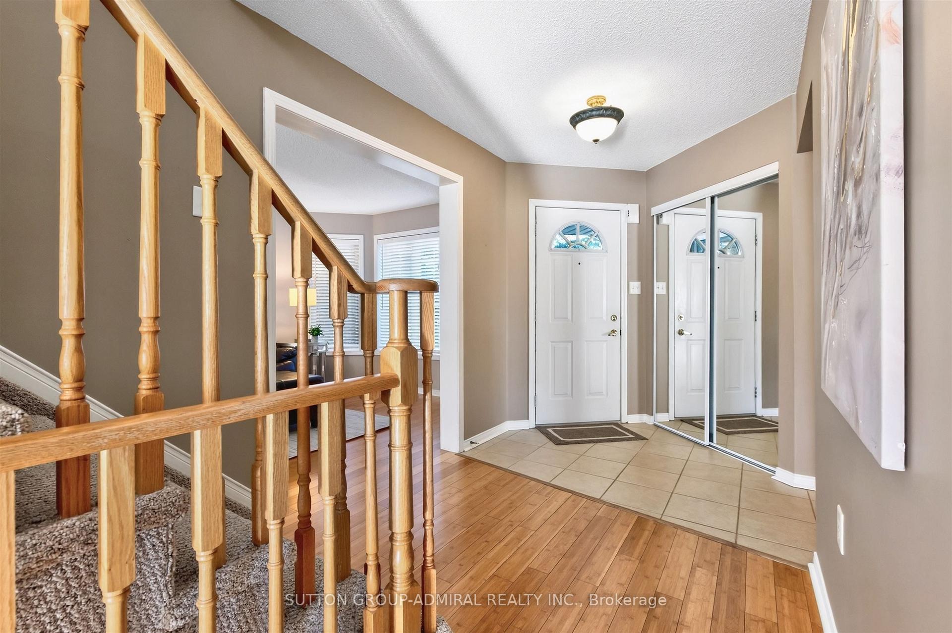 Photo 6 of 9 Patrick Drive, Barrie, Painswick South — HOMEH