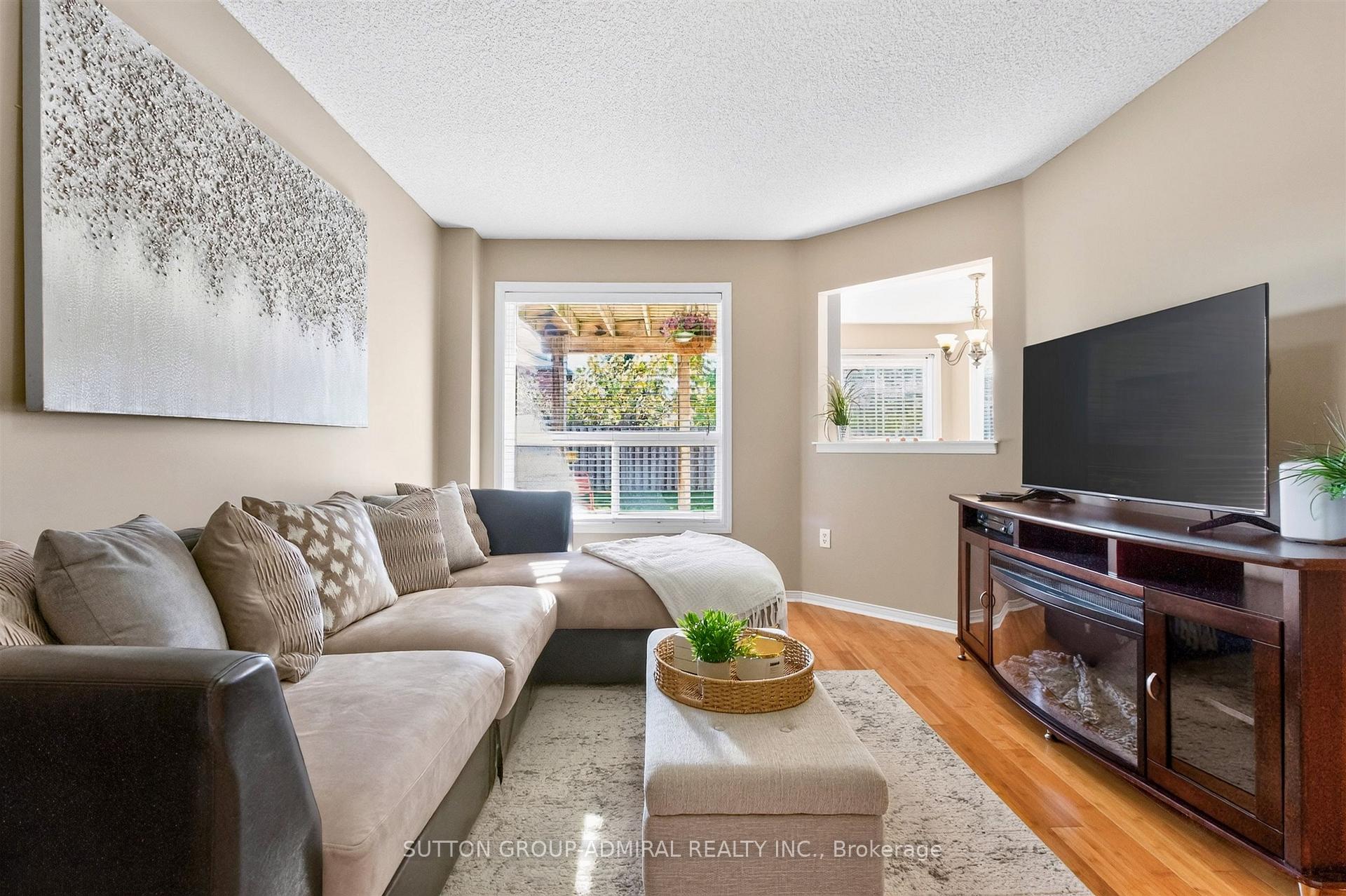 Photo 21 of 9 Patrick Drive, Barrie, Painswick South — HOMEH