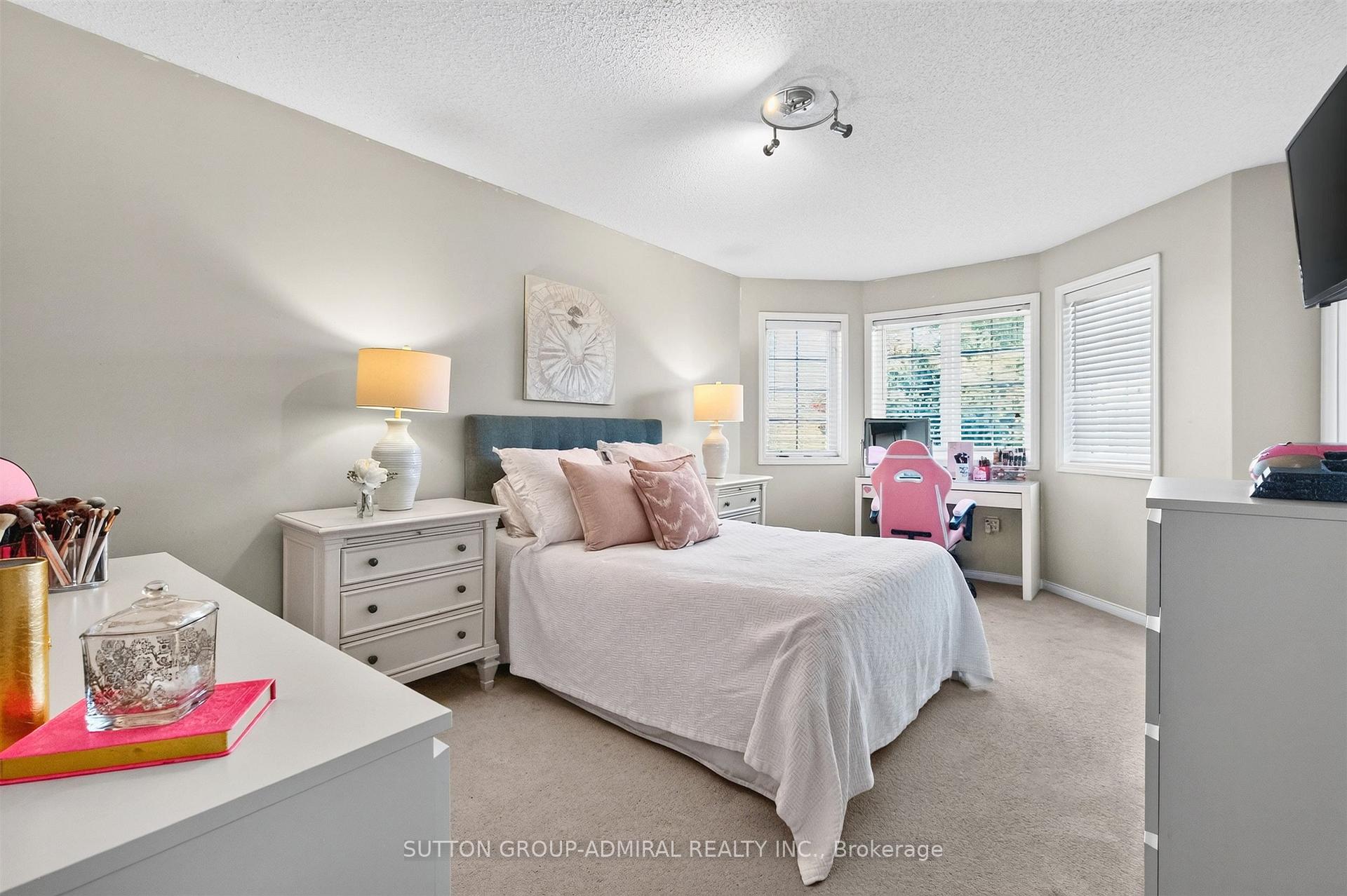 Photo 33 of 9 Patrick Drive, Barrie, Painswick South — HOMEH