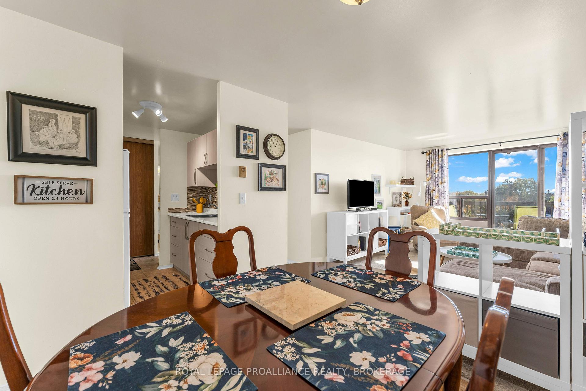 Photo 15 of Unit 615, 17 Eldon Hall Place, Kingston, Central City West — HOMEH