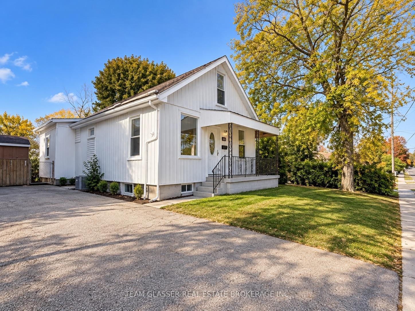 Photo 2 of 80 Mackay Avenue, London, South E — HOMEH