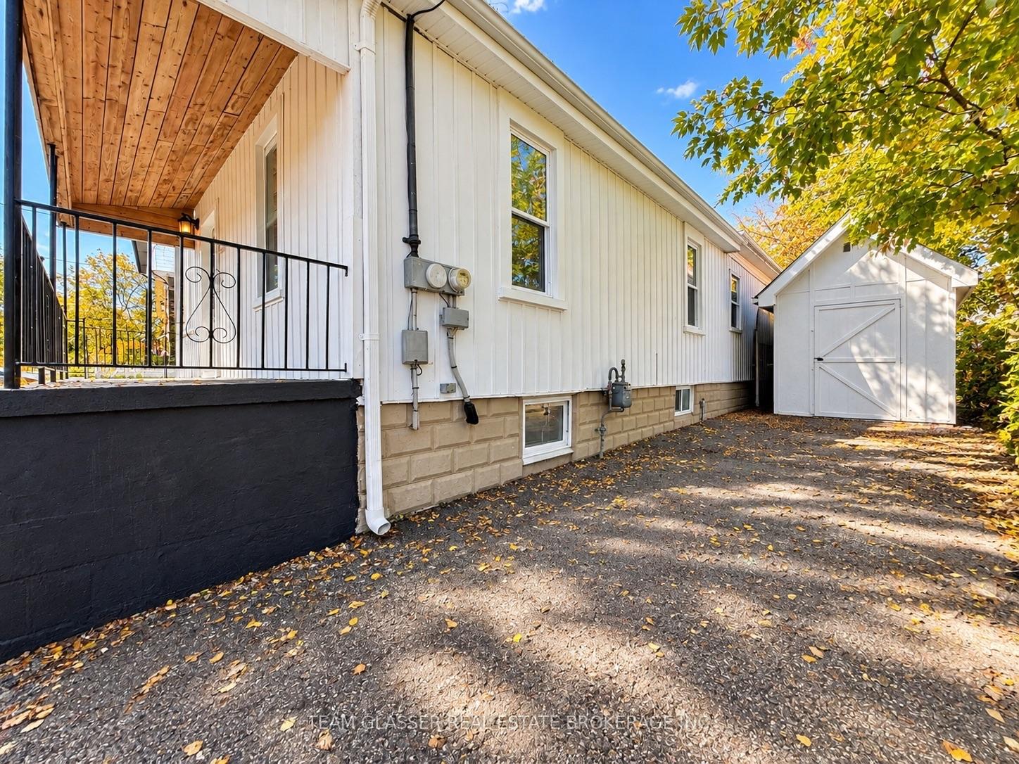 Photo 3 of 80 Mackay Avenue, London, South E — HOMEH
