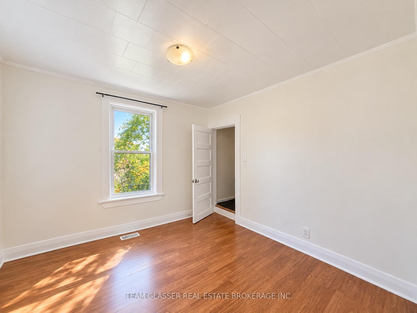 Photo 16 of 80 Mackay Avenue, London, South E — HOMEH