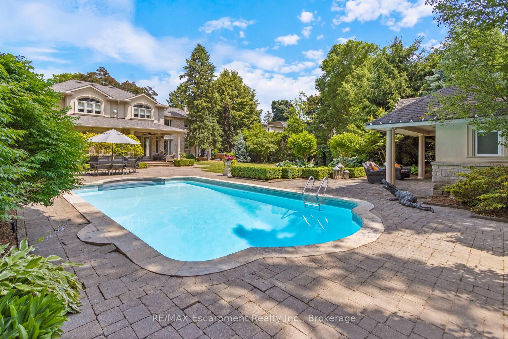 Photo 43 of 254 Donessle Drive, Oakville, Old Oakville — HOMEH