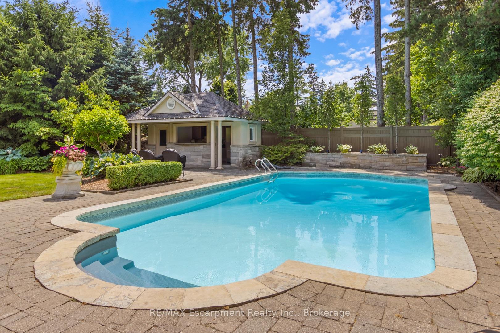 Photo 44 of 254 Donessle Drive, Oakville, Old Oakville — HOMEH