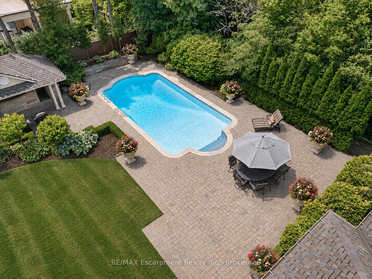 Photo 45 of 254 Donessle Drive, Oakville, Old Oakville — HOMEH