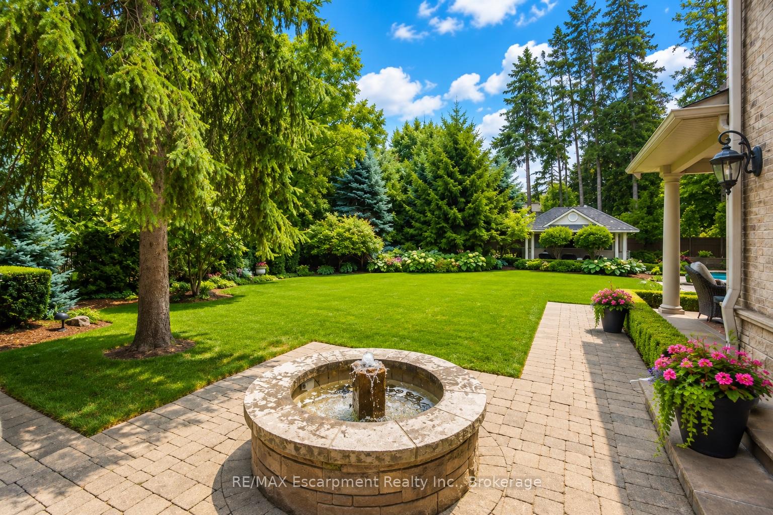Photo 48 of 254 Donessle Drive, Oakville, Old Oakville — HOMEH