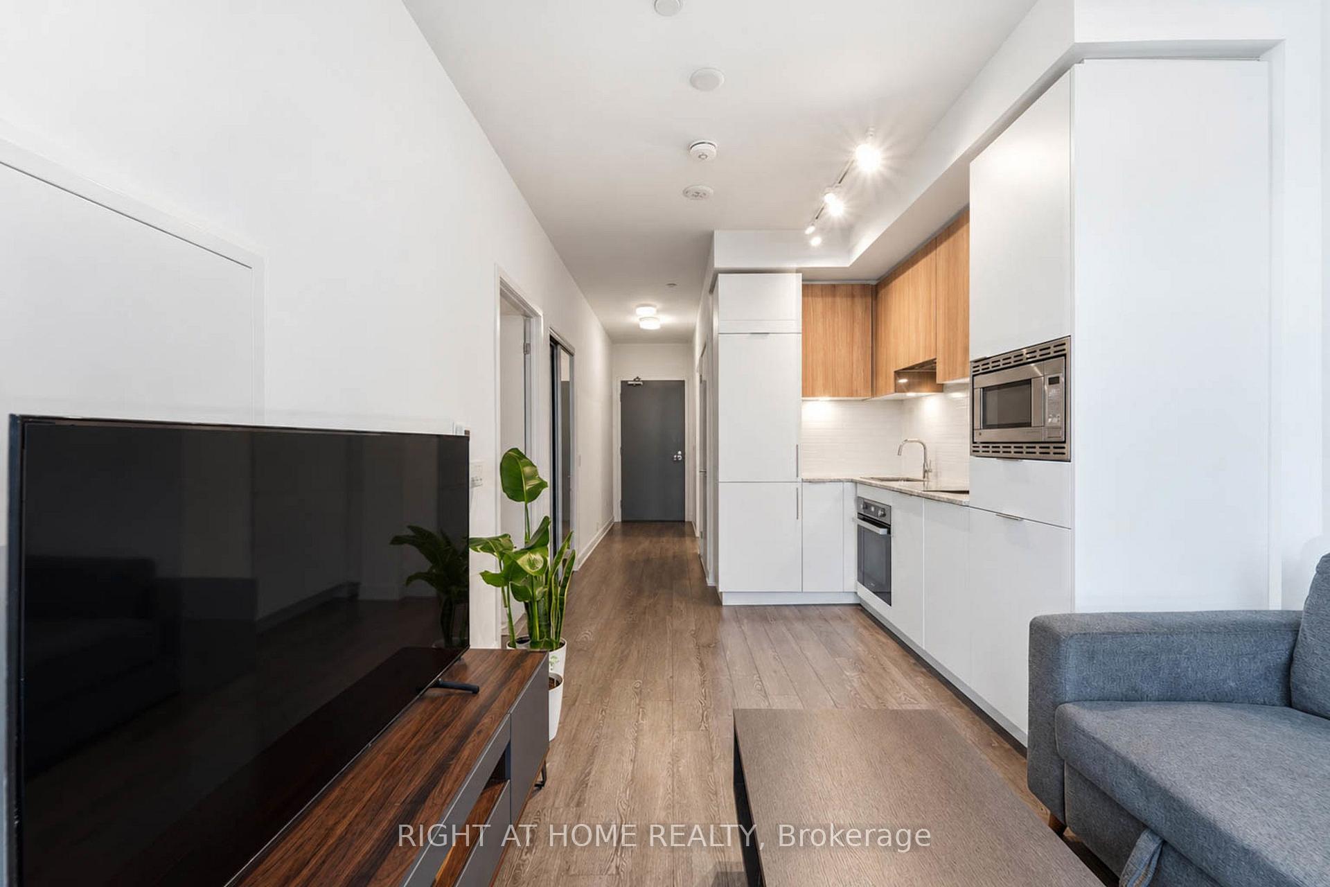 Photo 7 of Unit 719, 50 O'Neill Road, North York, Banbury-Don Mills — HOMEH