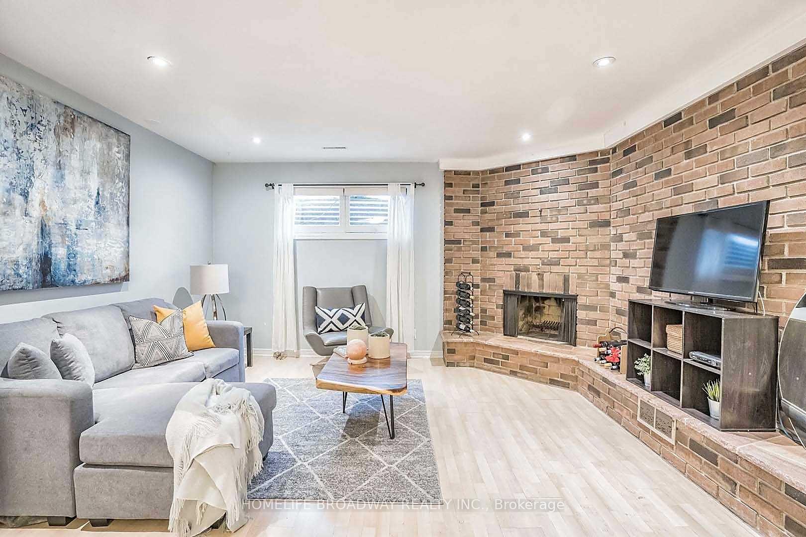 Photo 6 of Unit Bsmt, 39 Craigmont Drive, North York, Bayview Woods-Steeles — HOMEH