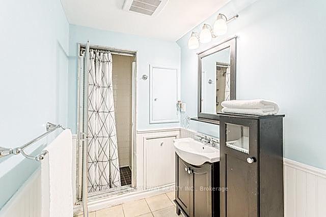 Photo 10 of Unit Bsmt, 39 Craigmont Drive, North York, Bayview Woods-Steeles — HOMEH
