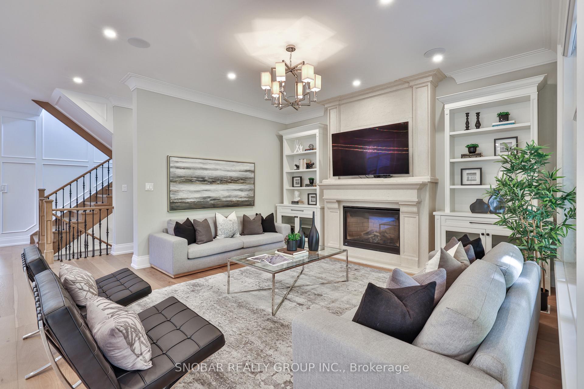 Photo 11 of 468 Winston Road, Oakville, West — HOMEH