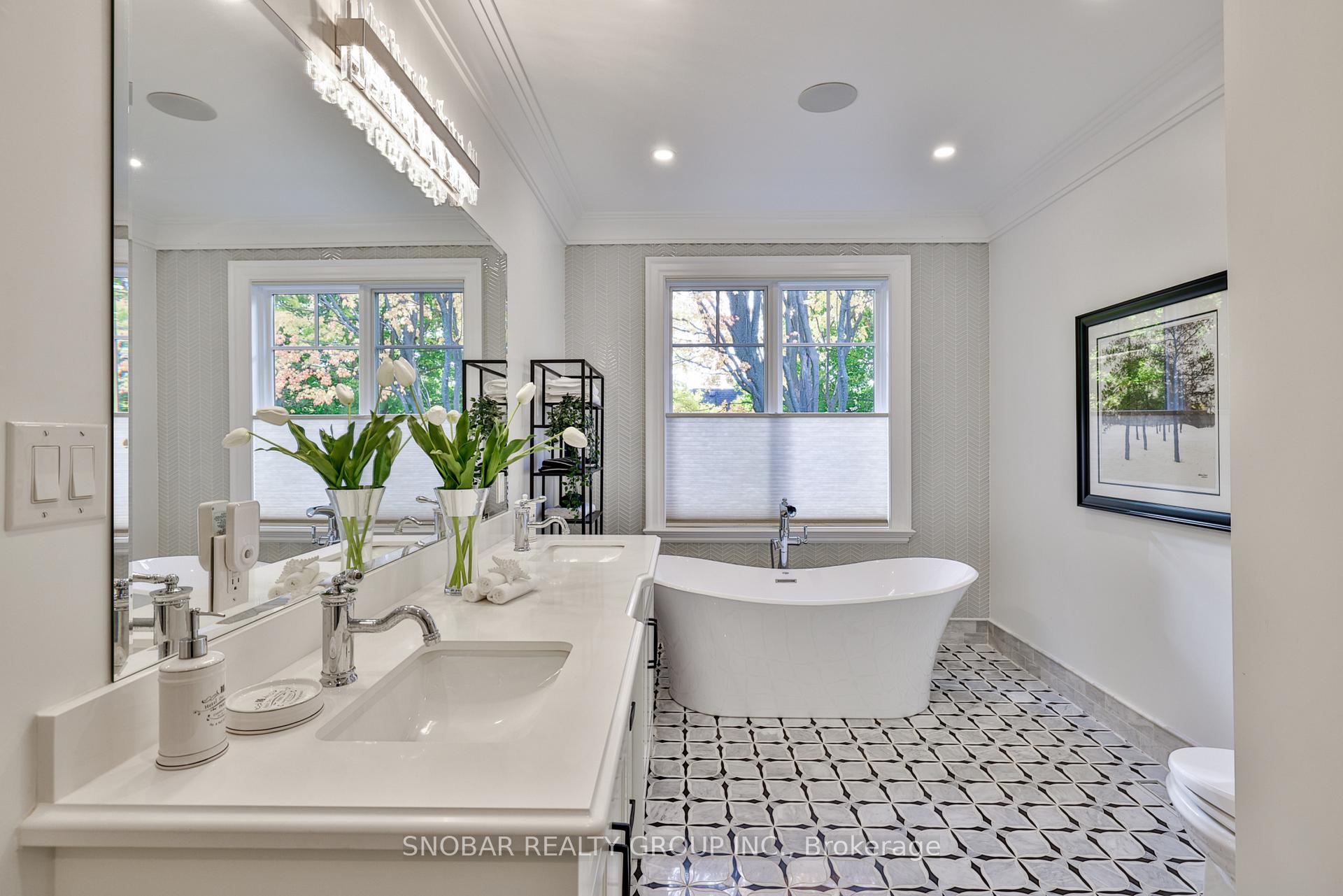 Photo 23 of 468 Winston Road, Oakville, West — HOMEH