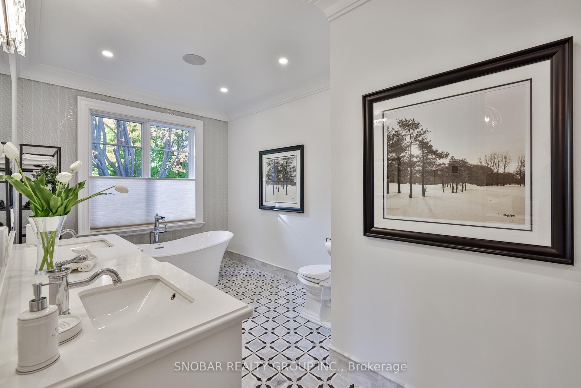 Photo 25 of 468 Winston Road, Oakville, West — HOMEH