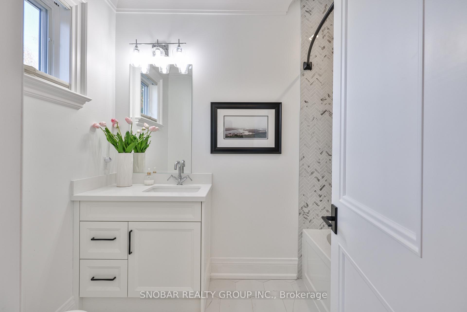 Photo 29 of 468 Winston Road, Oakville, West — HOMEH