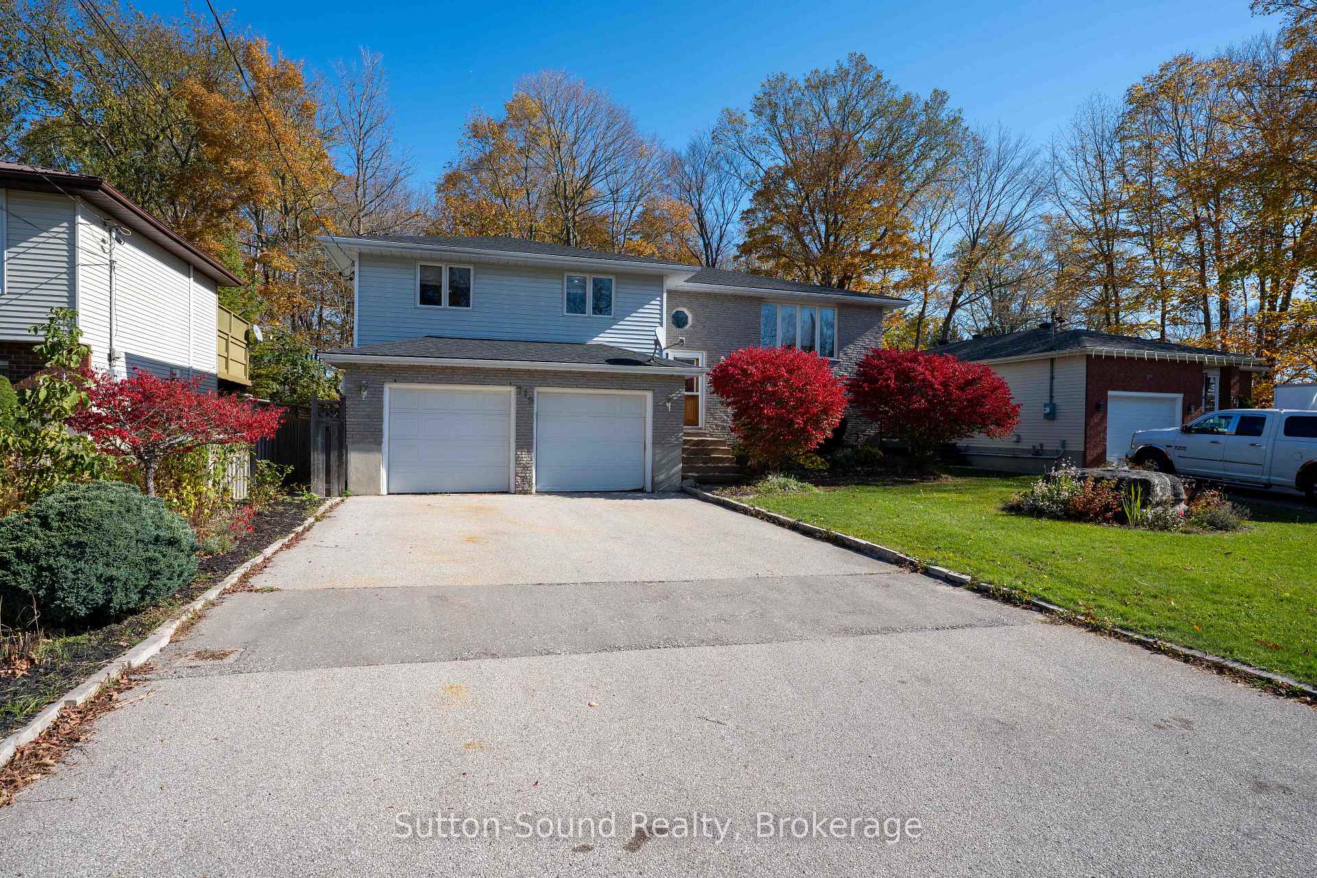 Photo of 719 McNaughton Street