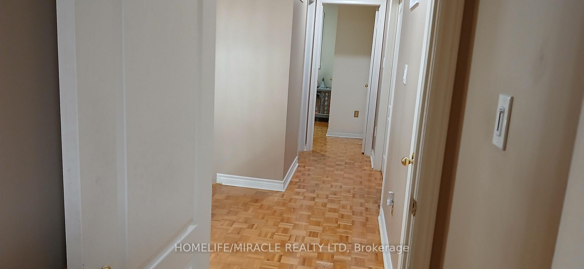 Photo 14 of 97 Wildberry Crescent, Brampton, Sandringham-Wellington — HOMEH