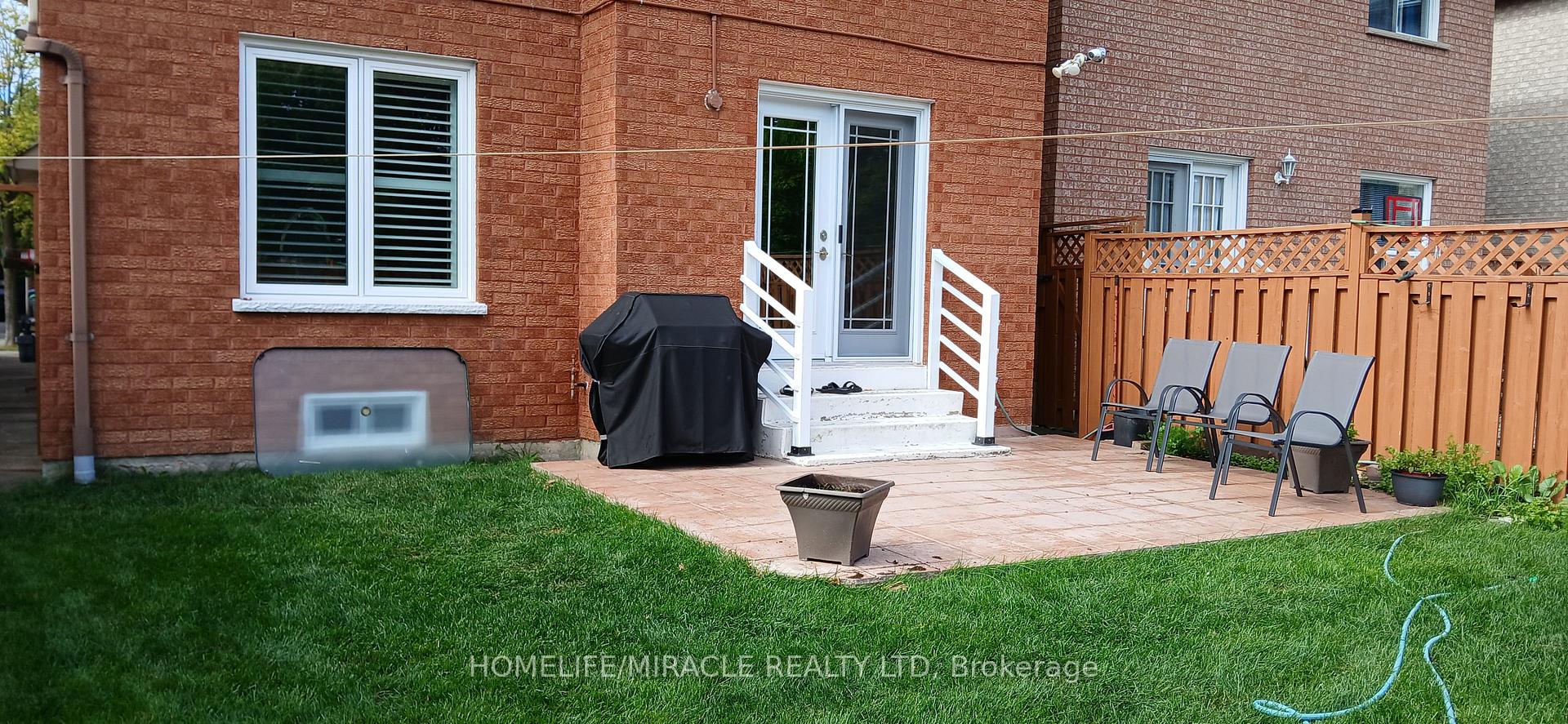 Photo 23 of 97 Wildberry Crescent, Brampton, Sandringham-Wellington — HOMEH