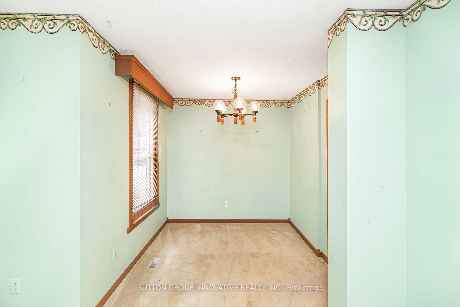 Photo 11 of 160 Birchcliffe Crescent, Hamilton, Berrisfield — HOMEH