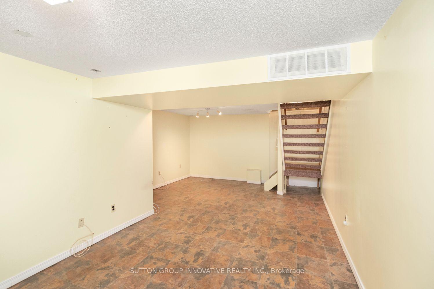 Photo 35 of 160 Birchcliffe Crescent, Hamilton, Berrisfield — HOMEH