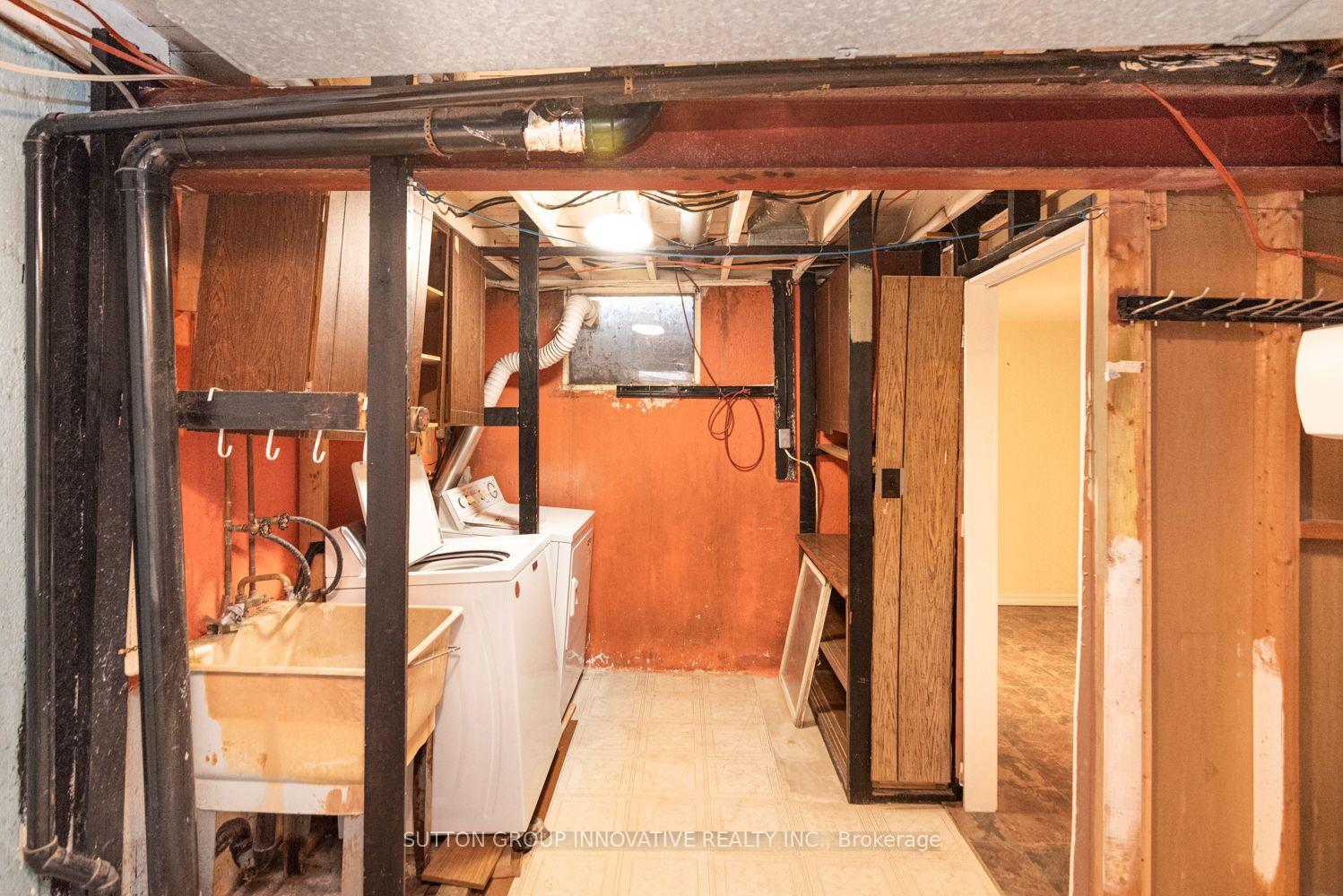 Photo 37 of 160 Birchcliffe Crescent, Hamilton, Berrisfield — HOMEH