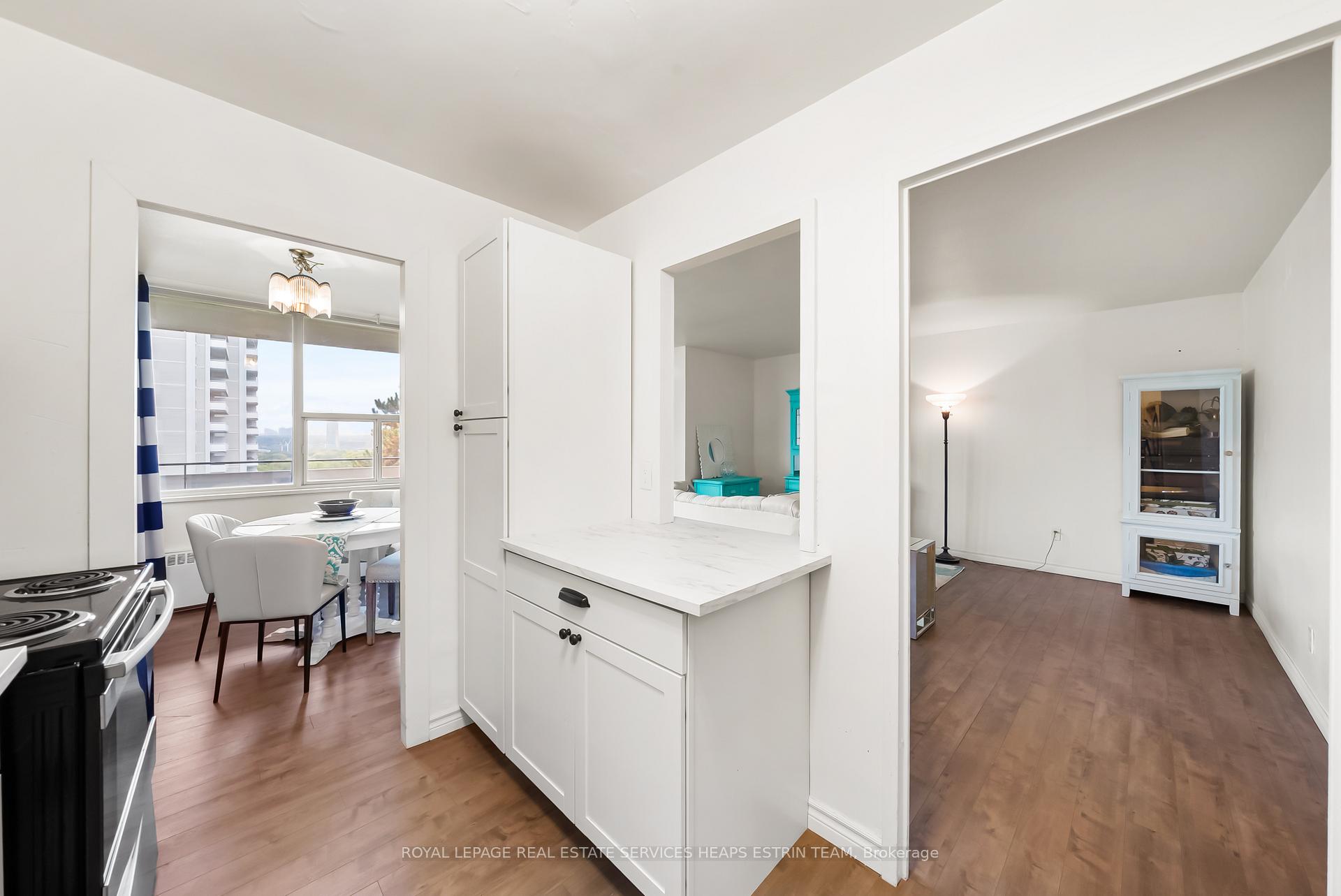 Photo 8 of Unit 506, 20 Forest Manor Road, North York, Henry Farm — HOMEH