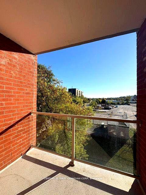Photo 2 of Unit 501, 77 Baseline Road, London, South E — HOMEH