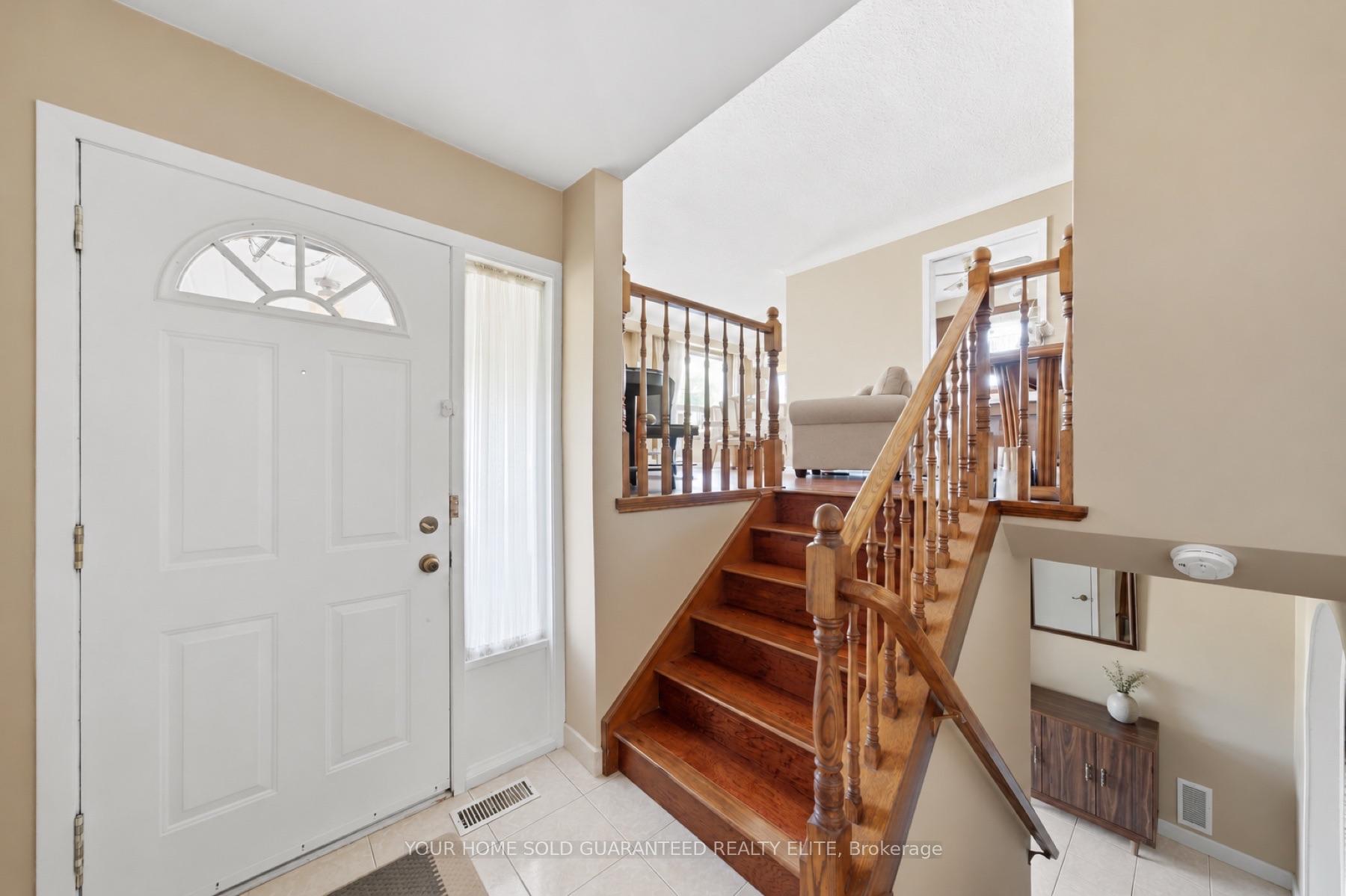 Photo 7 of 31 Bendingroad Crescent, St. Catharines, Lakeport — HOMEH