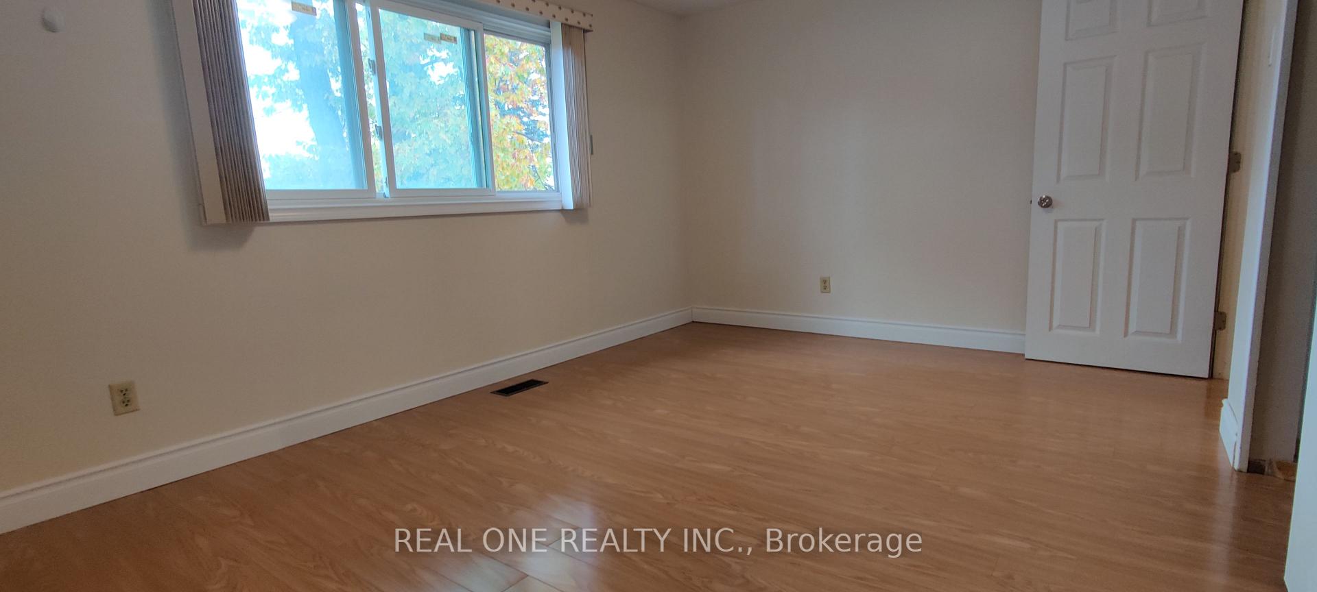 Photo 16 of Unit Upper, 93 Southdale Drive, Markham, Bullock — HOMEH