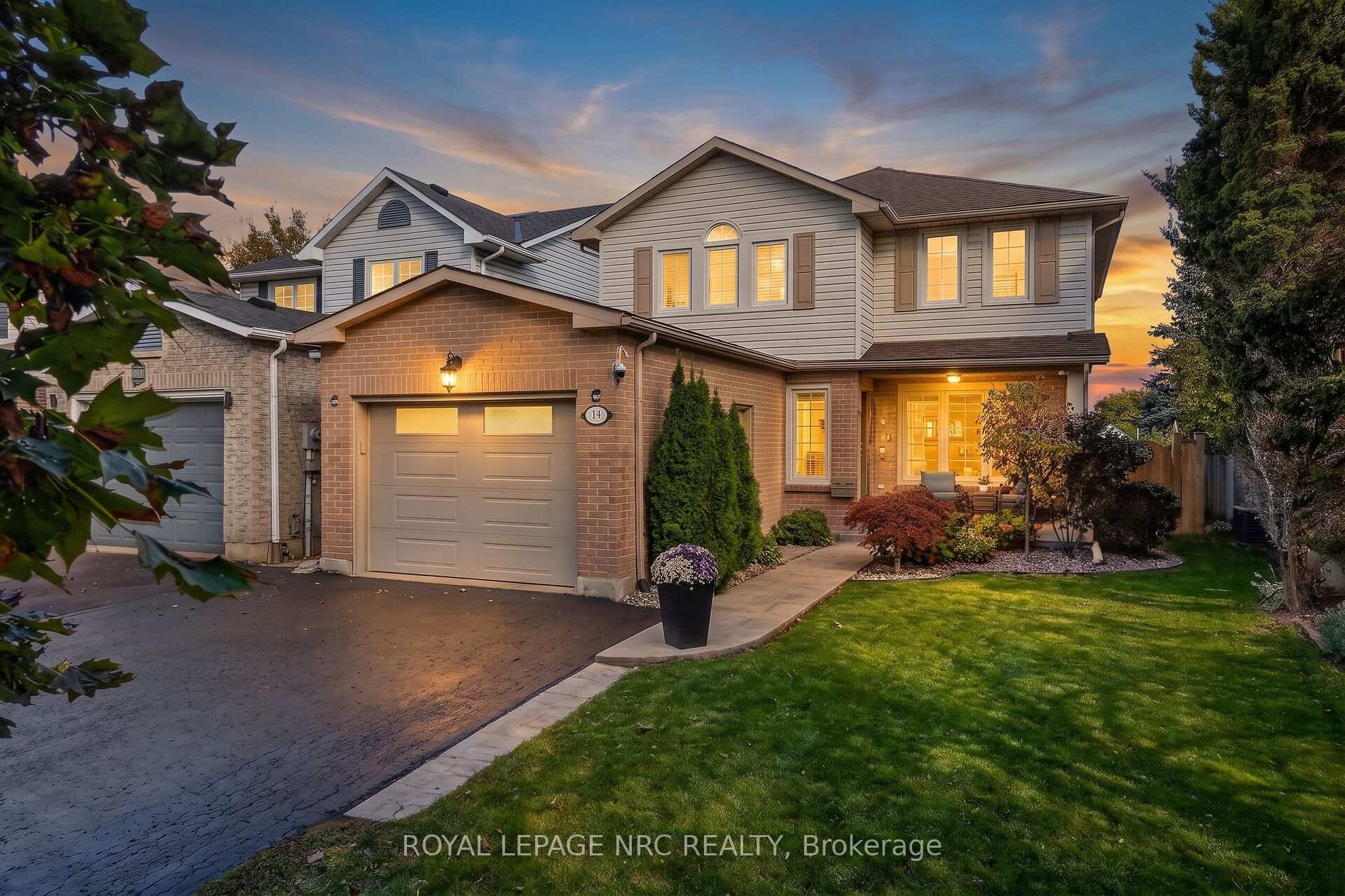 Photo 1 of 74 Sterling Street, St. Catharines, Rykert/Vansickle — HOMEH