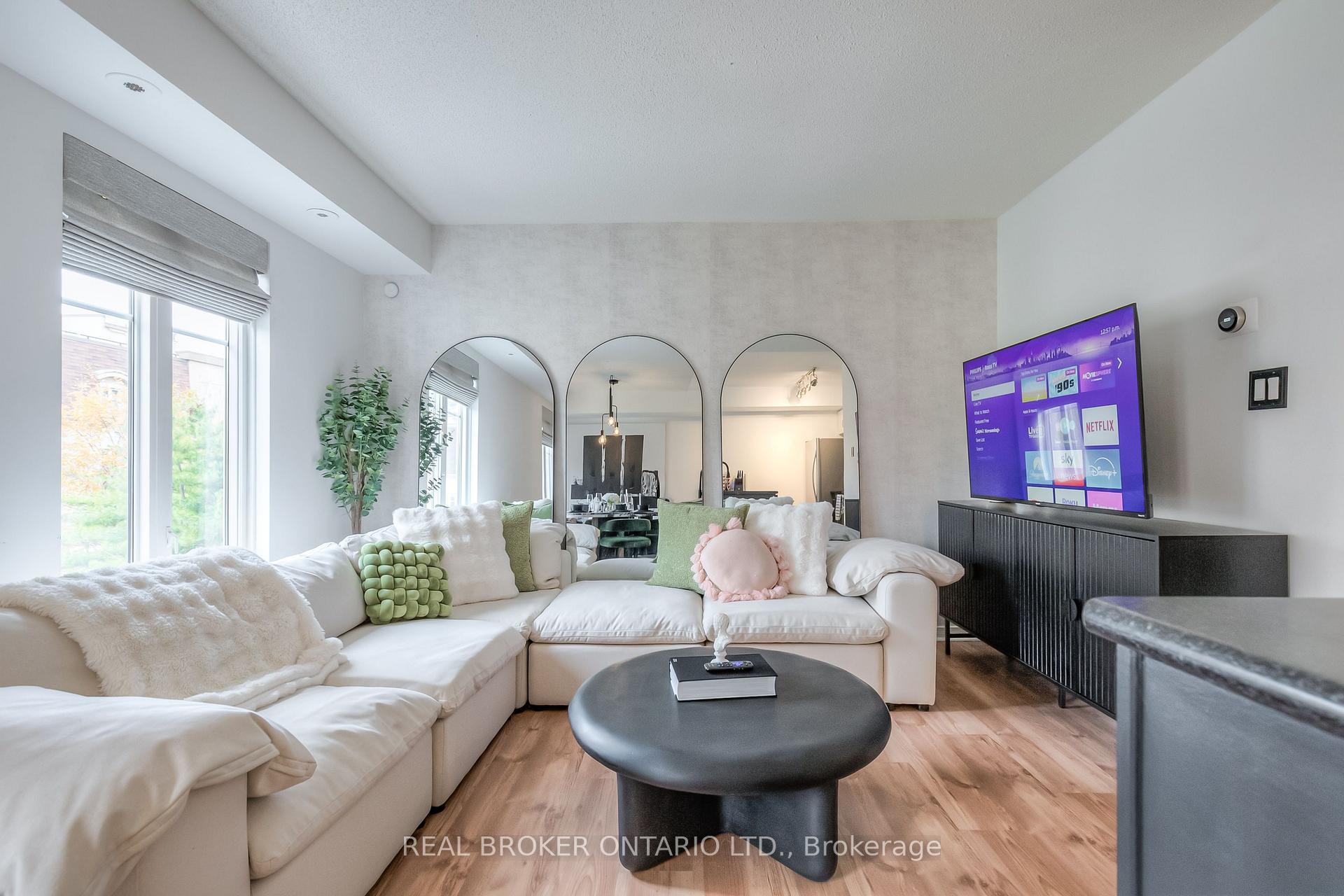 Photo of Unit 524, 46 East Liberty Street
