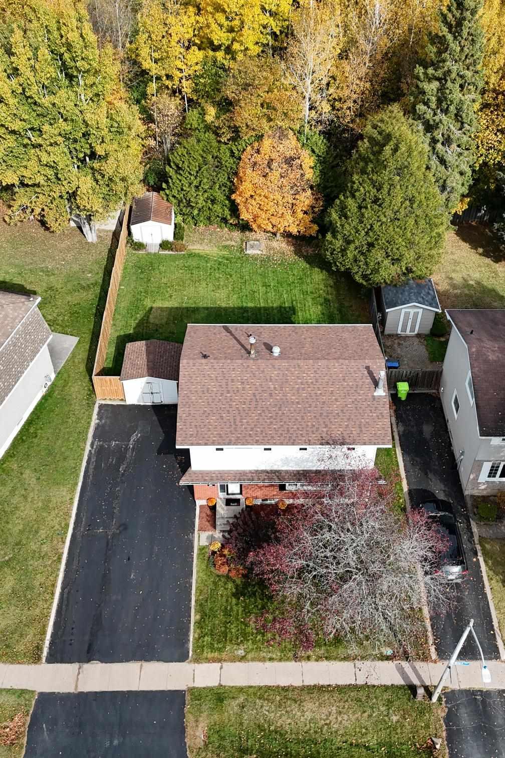 Photo 10 of 136 Glen Avenue, Sault Ste Marie, Ward 1 — HOMEH