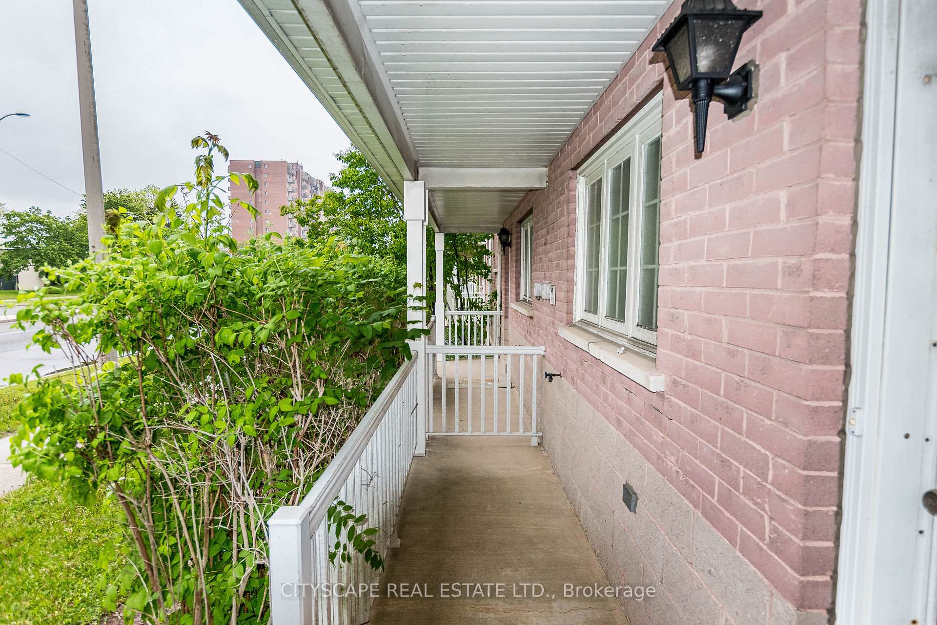 Photo 32 of Unit 39, 6830 Meadowvale Town Centre Circle, Mississauga, Meadowvale — HOMEH