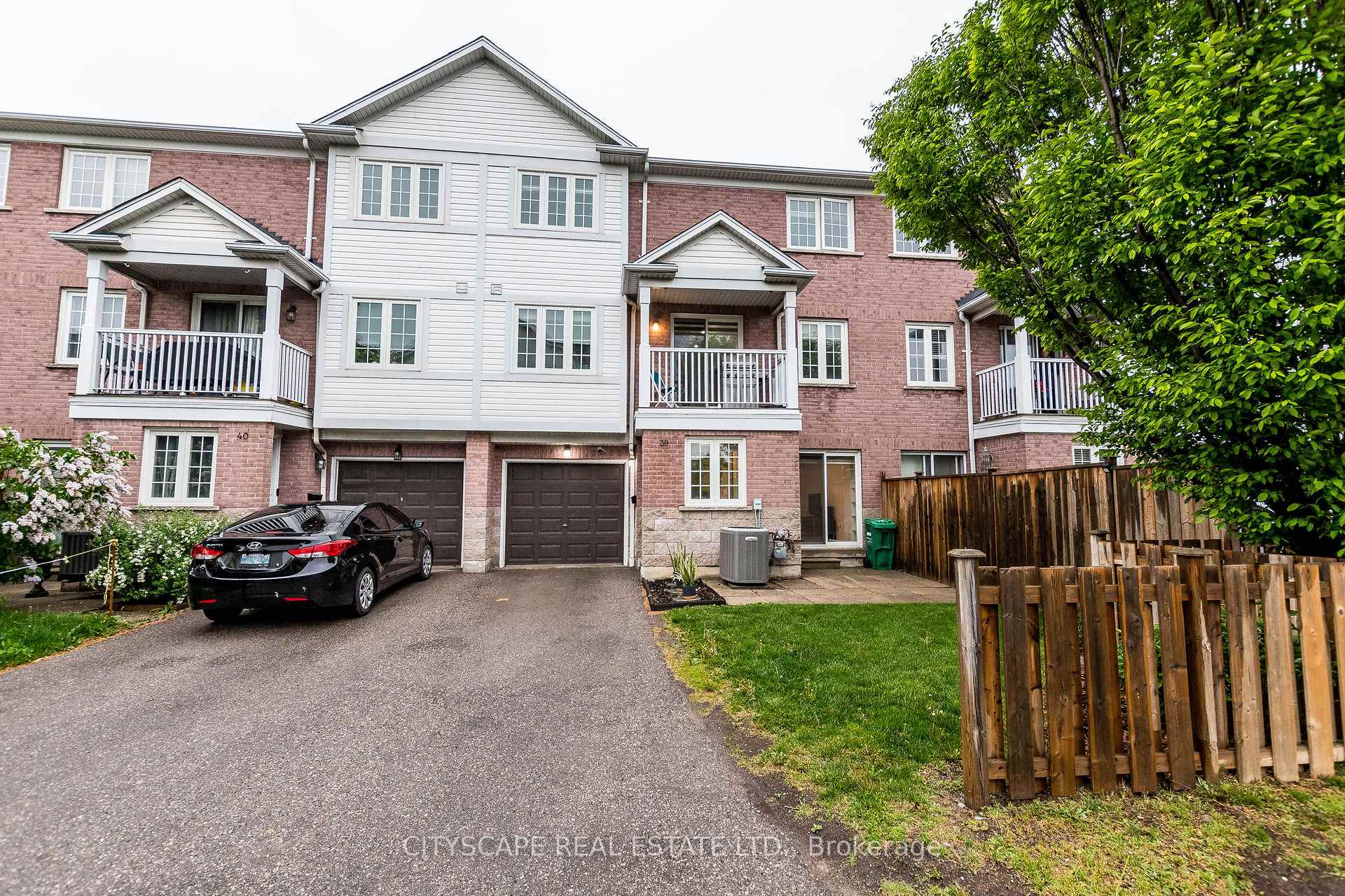 Photo 36 of Unit 39, 6830 Meadowvale Town Centre Circle, Mississauga, Meadowvale — HOMEH