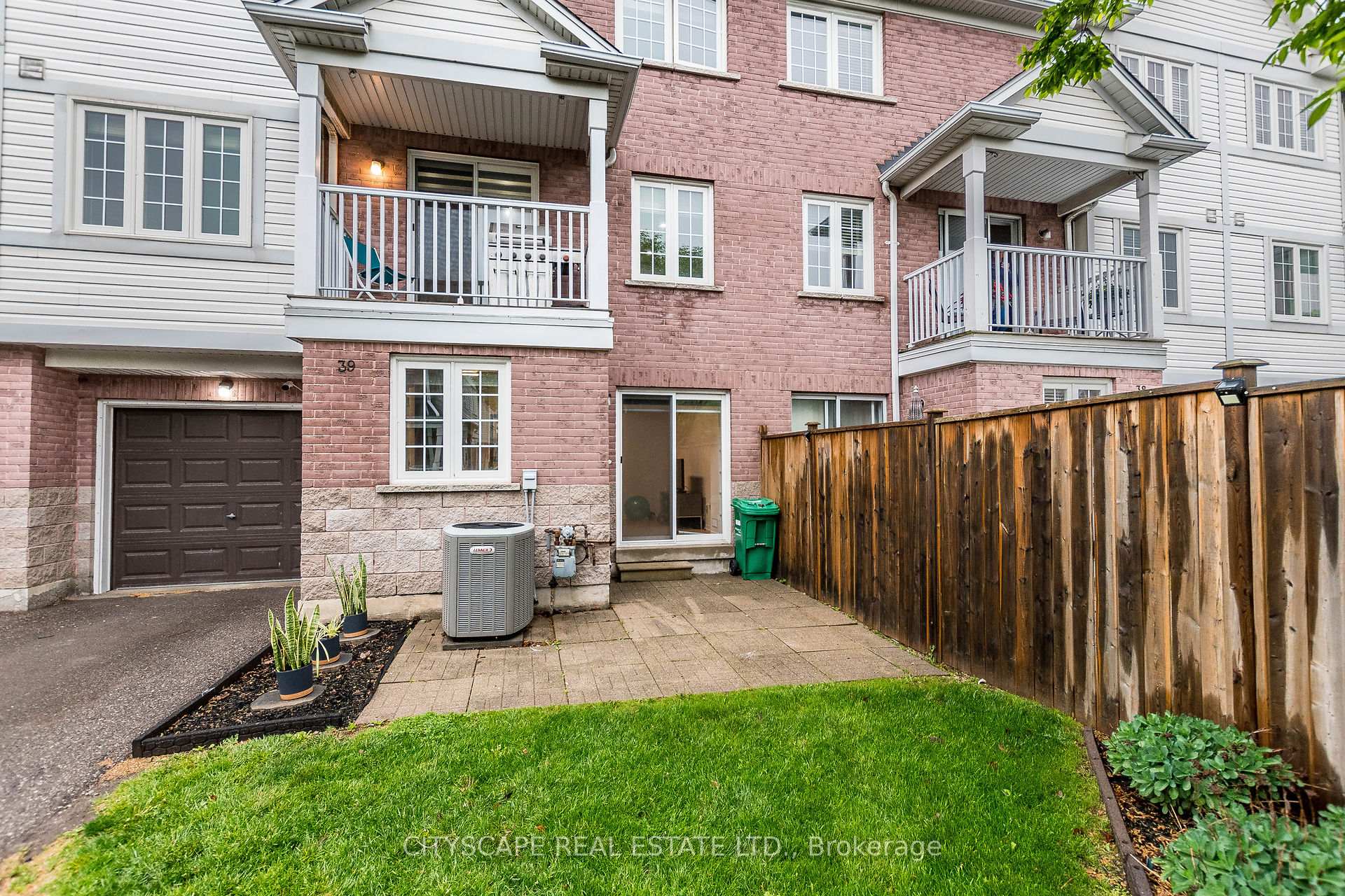Photo 38 of Unit 39, 6830 Meadowvale Town Centre Circle, Mississauga, Meadowvale — HOMEH