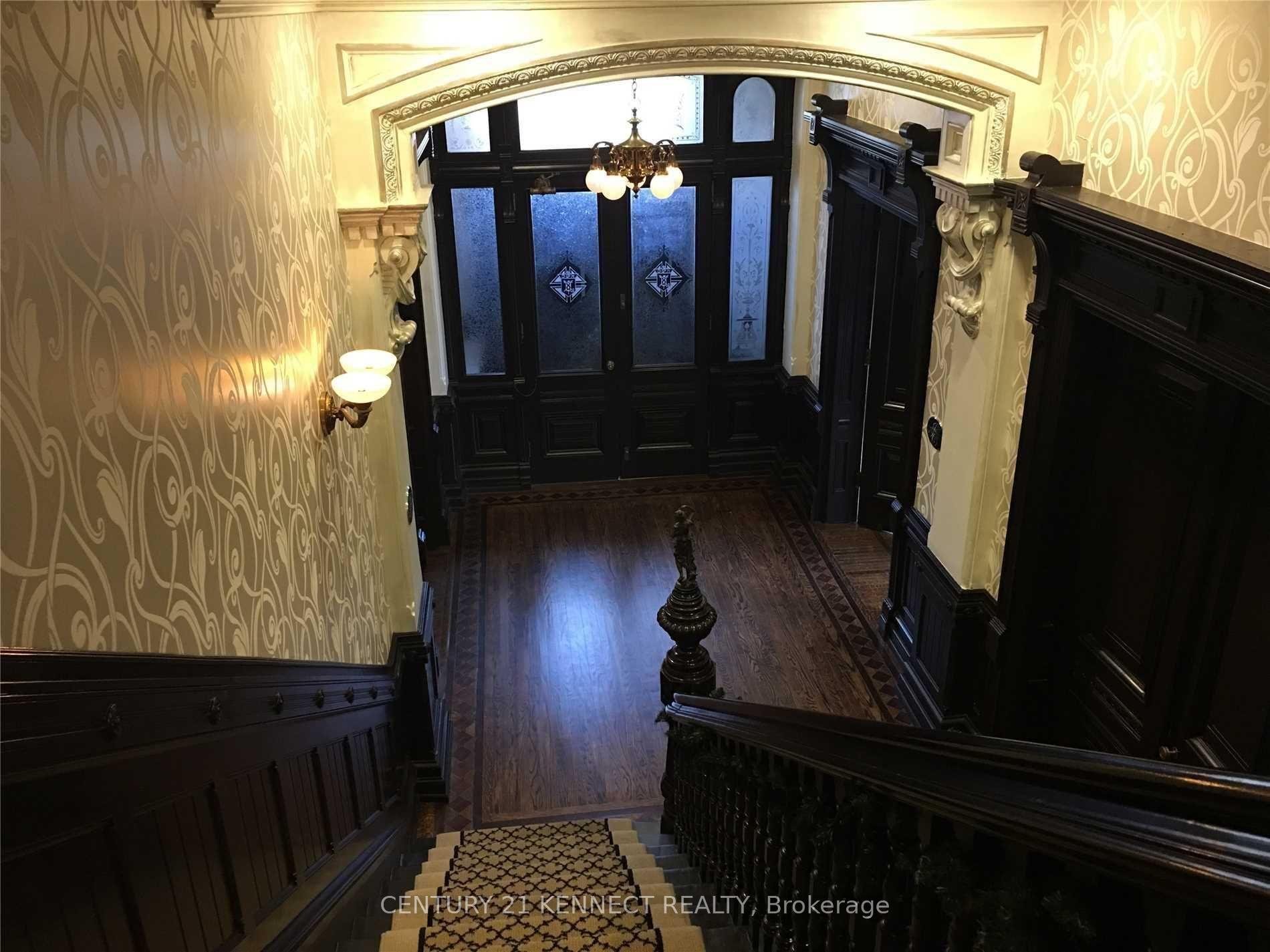 Photo 5 of Unit 2305, 28 Linden Street, Toronto, North St. James Town — HOMEH