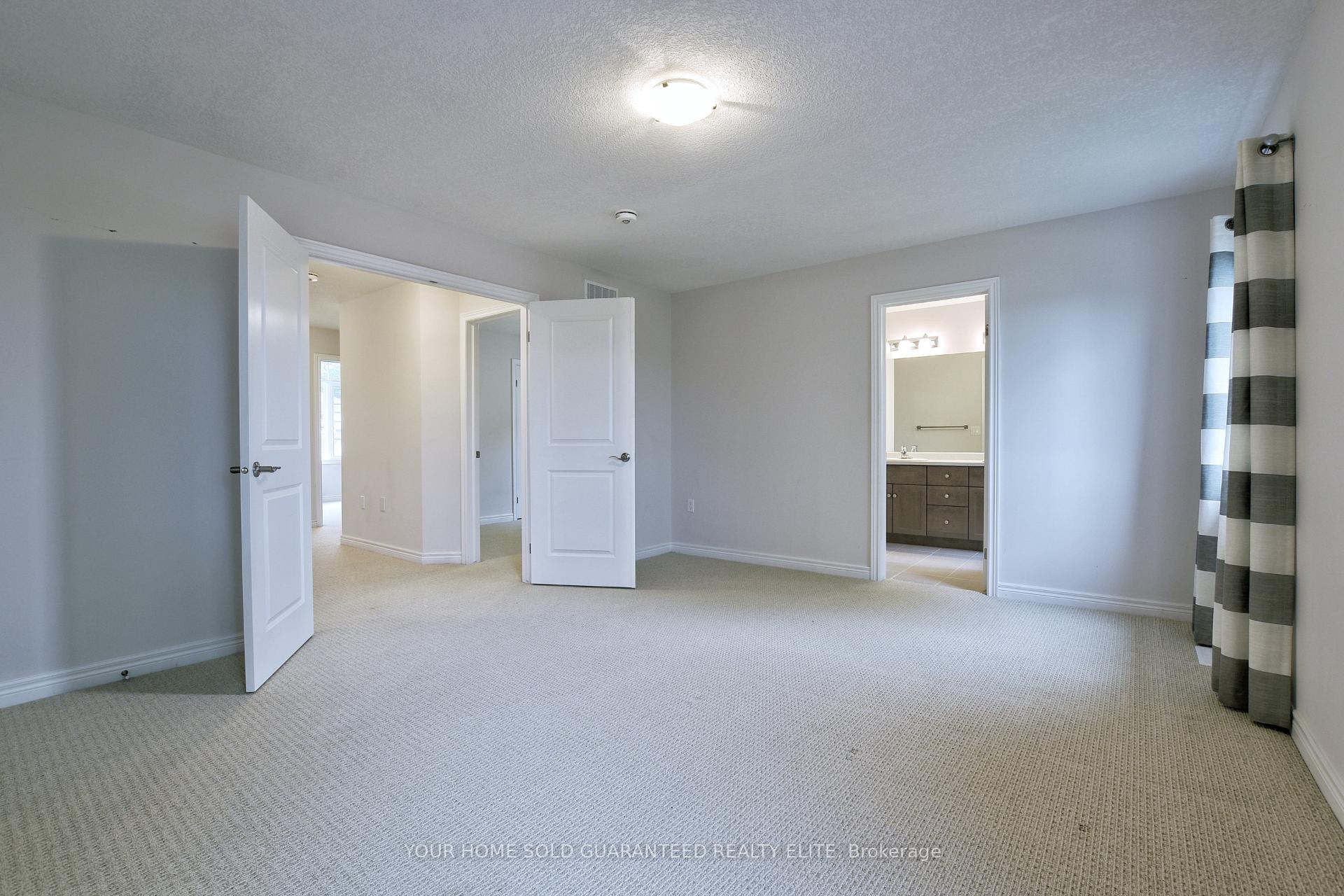 Photo 14 of Unit 5, 270 Main Street W, Grimsby, Grimsby West — HOMEH