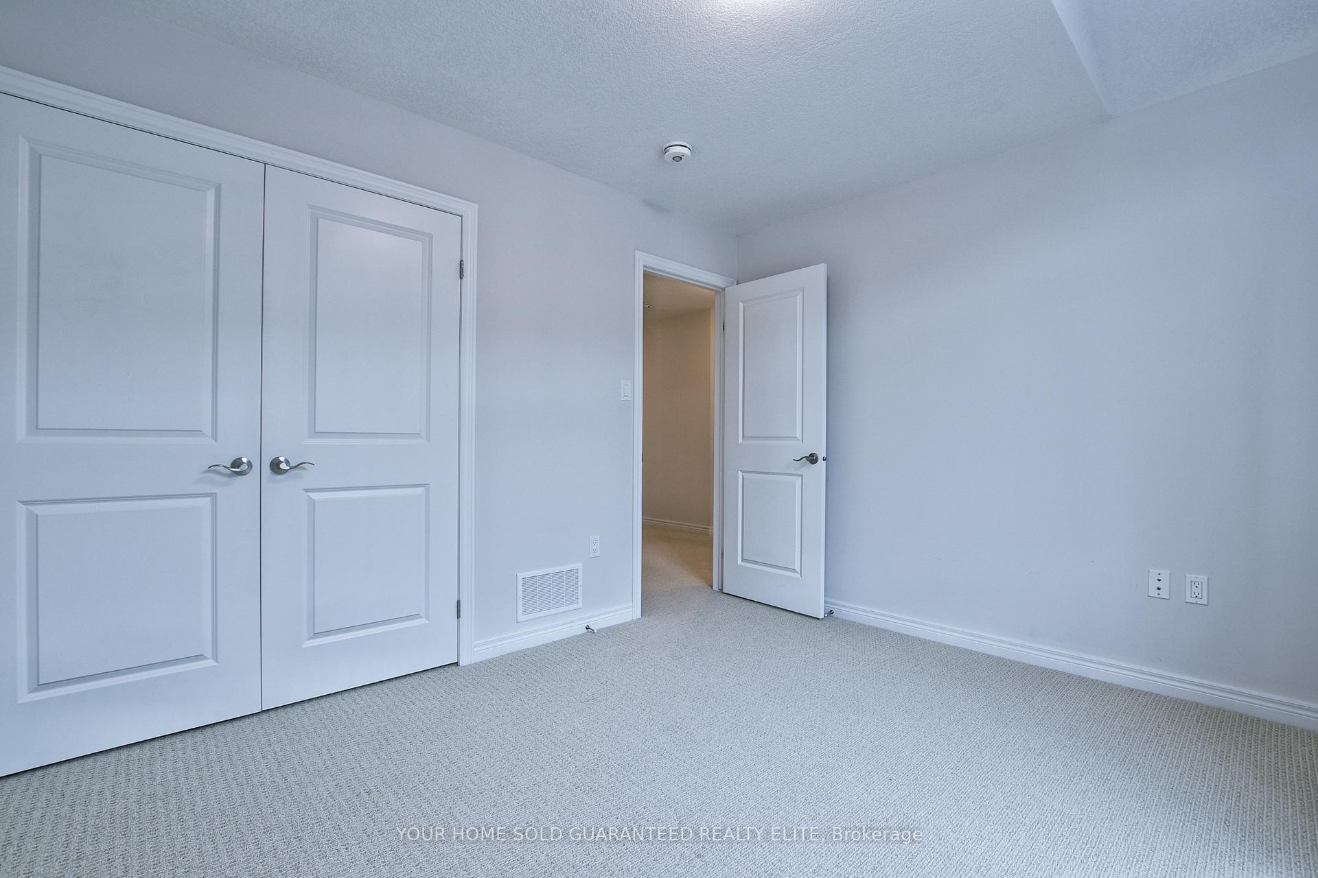 Photo 18 of Unit 5, 270 Main Street W, Grimsby, Grimsby West — HOMEH