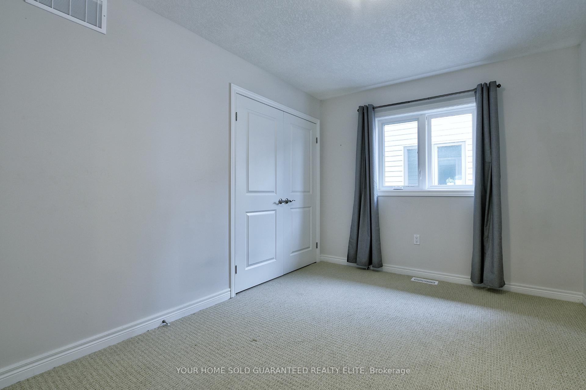 Photo 19 of Unit 5, 270 Main Street W, Grimsby, Grimsby West — HOMEH