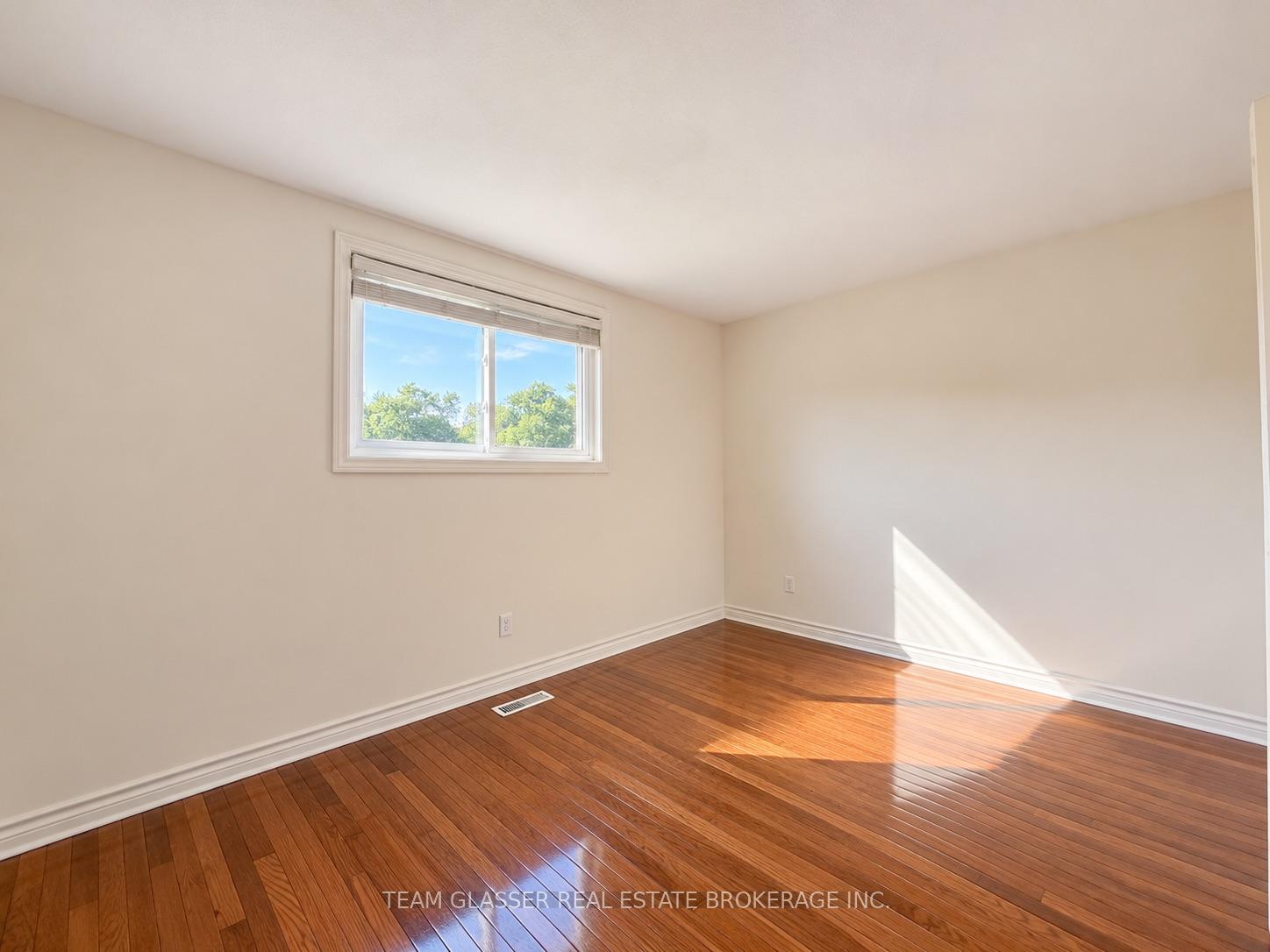 Photo 17 of Unit Upper, 7 Harrow Court, London, South B — HOMEH