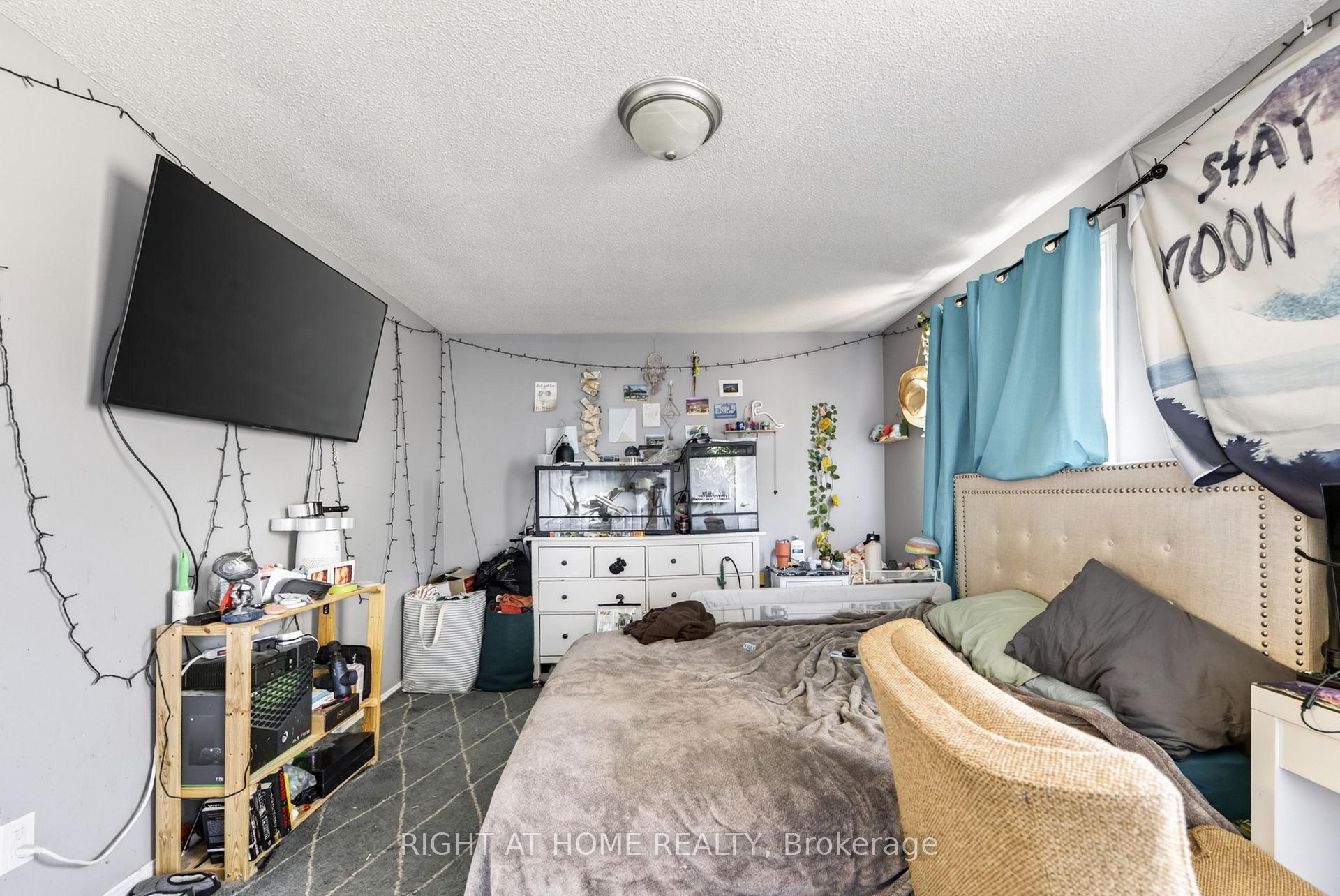 Photo 22 of 80 Garden Drive, Barrie, Allandale Heights — HOMEH