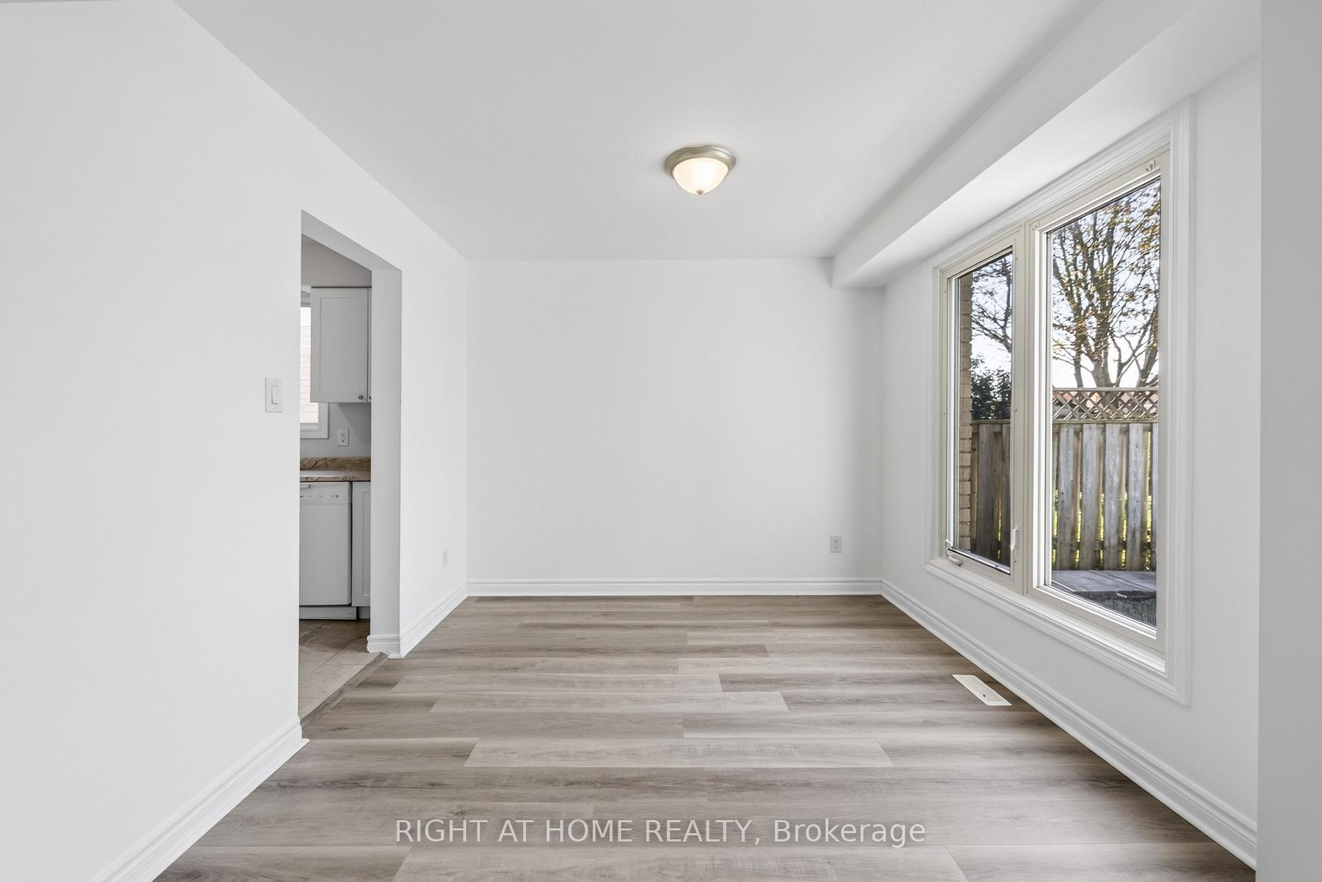 Photo 28 of 80 Garden Drive, Barrie, Allandale Heights — HOMEH