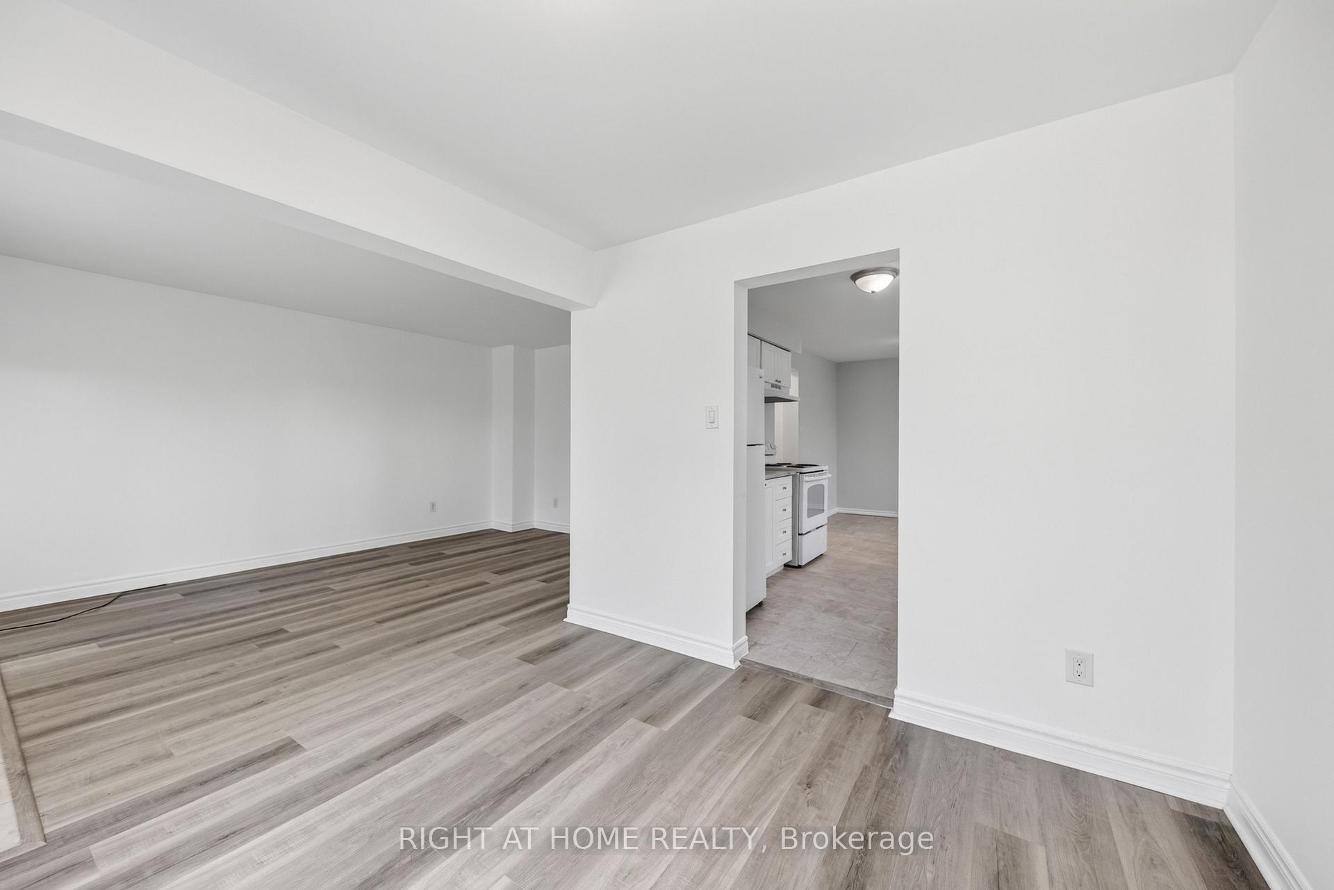 Photo 30 of 80 Garden Drive, Barrie, Allandale Heights — HOMEH