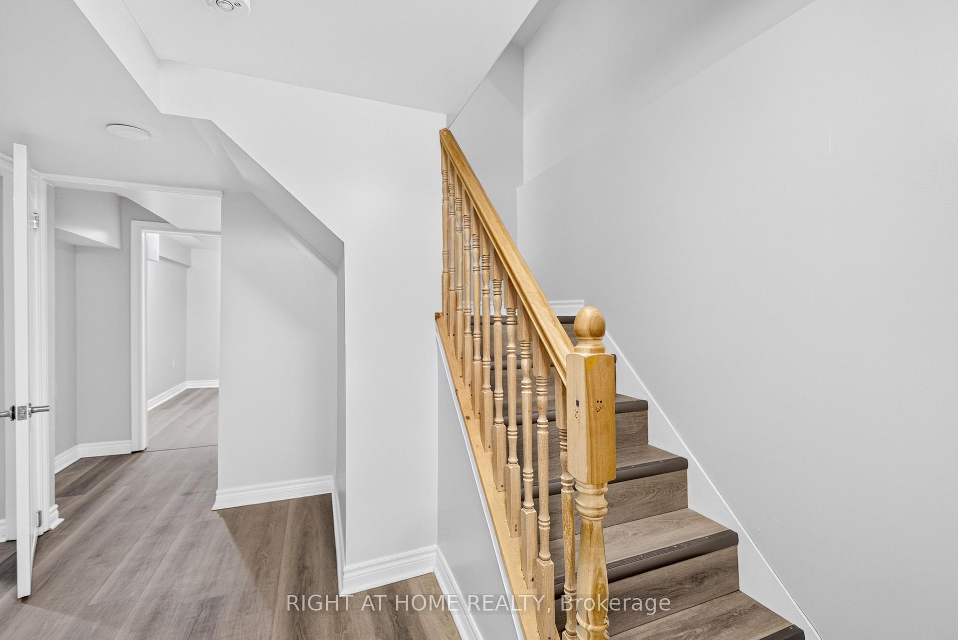 Photo 37 of 80 Garden Drive, Barrie, Allandale Heights — HOMEH