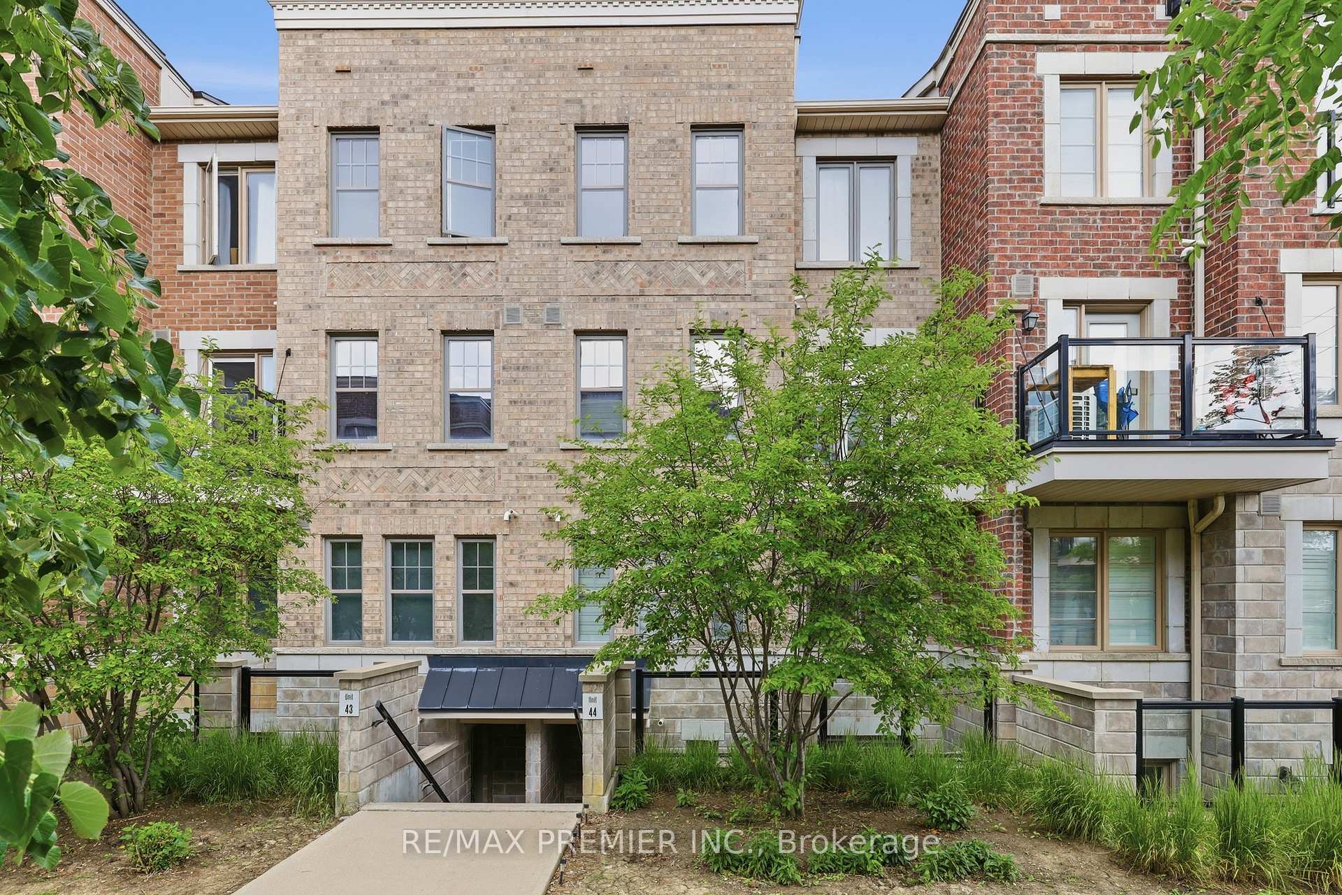 Photo of Unit 44, 2315 Sheppard Avenue W