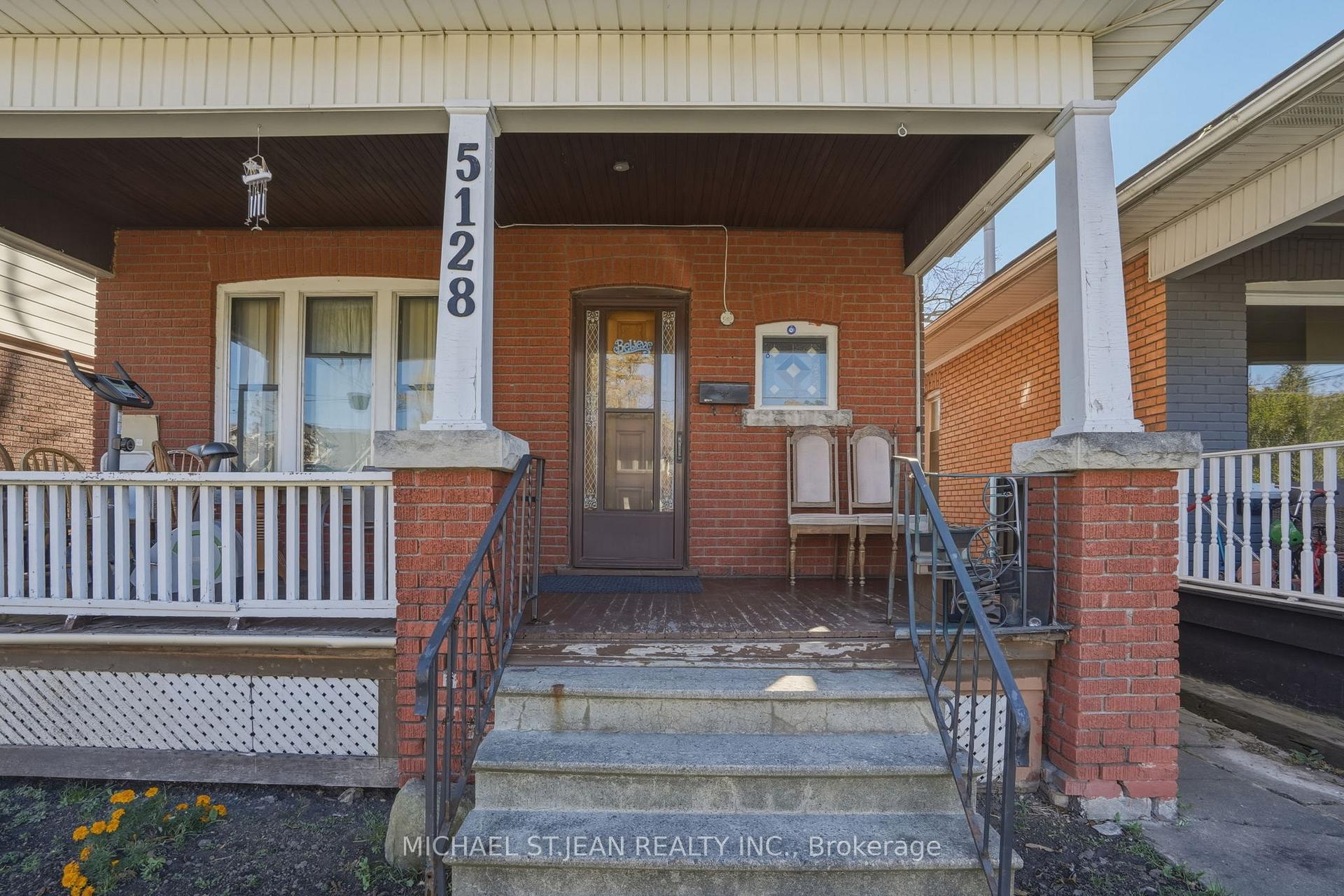 Photo 4 of 5128 Willmott Street, Niagara Falls, Cherrywood — HOMEH