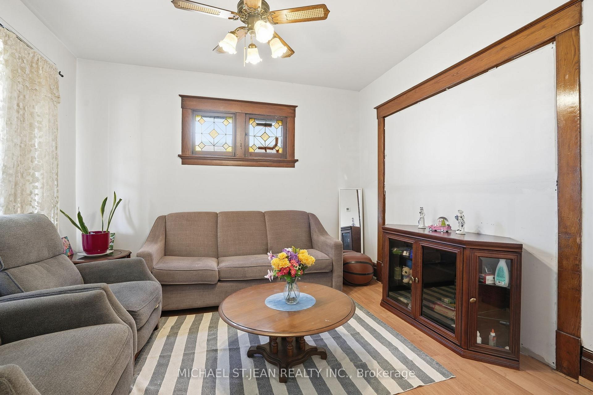 Photo 7 of 5128 Willmott Street, Niagara Falls, Cherrywood — HOMEH