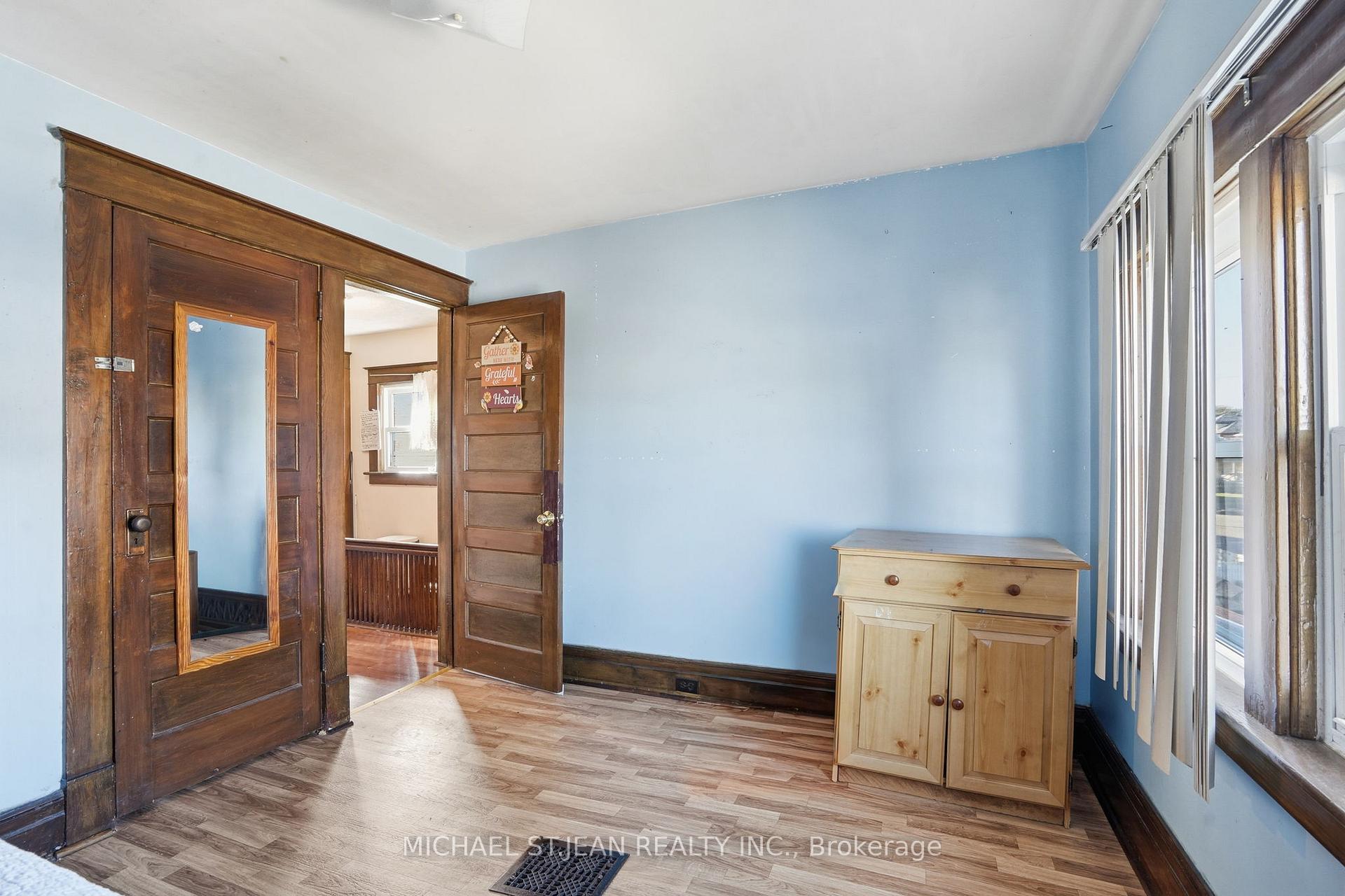 Photo 16 of 5128 Willmott Street, Niagara Falls, Cherrywood — HOMEH