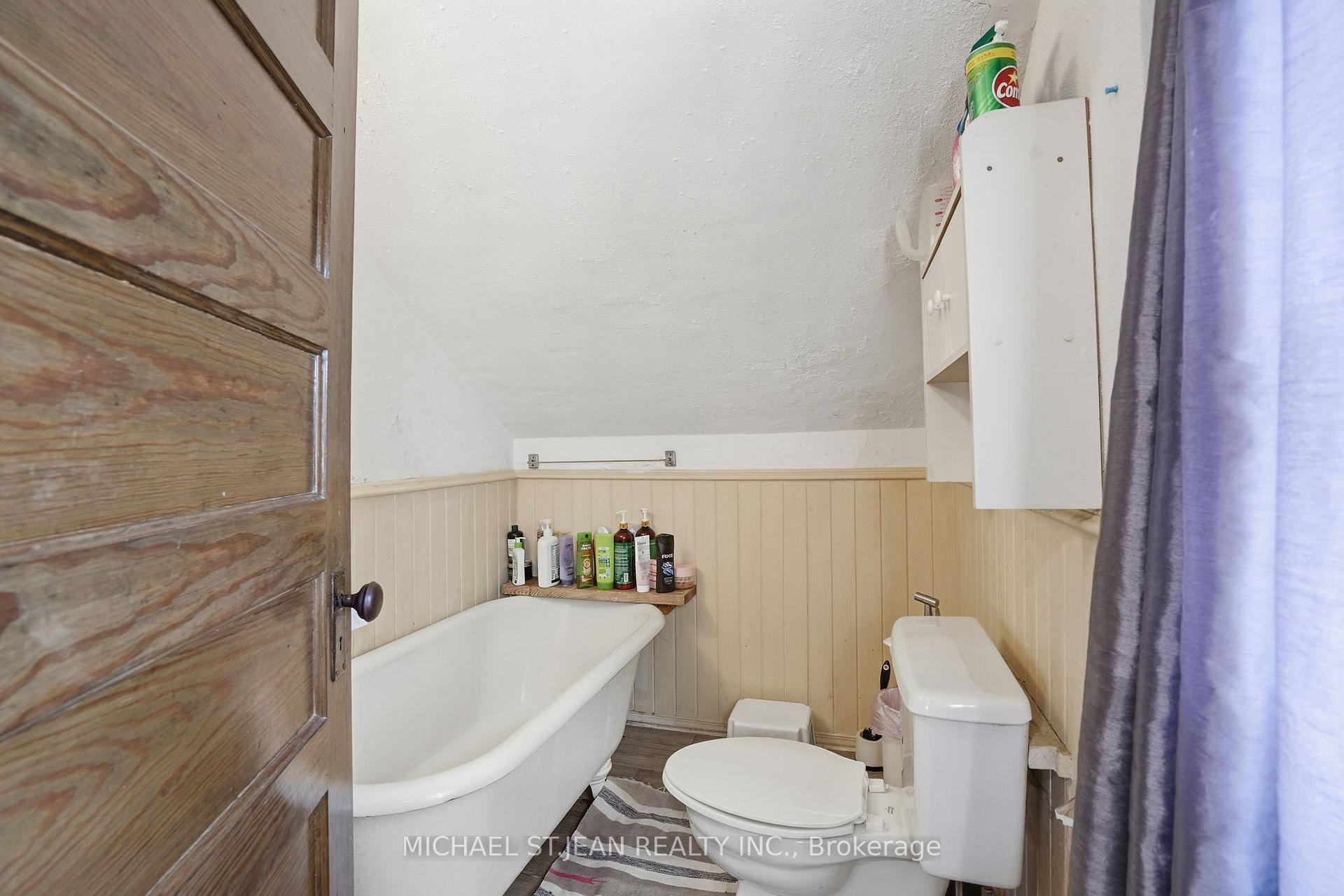 Photo 19 of 5128 Willmott Street, Niagara Falls, Cherrywood — HOMEH