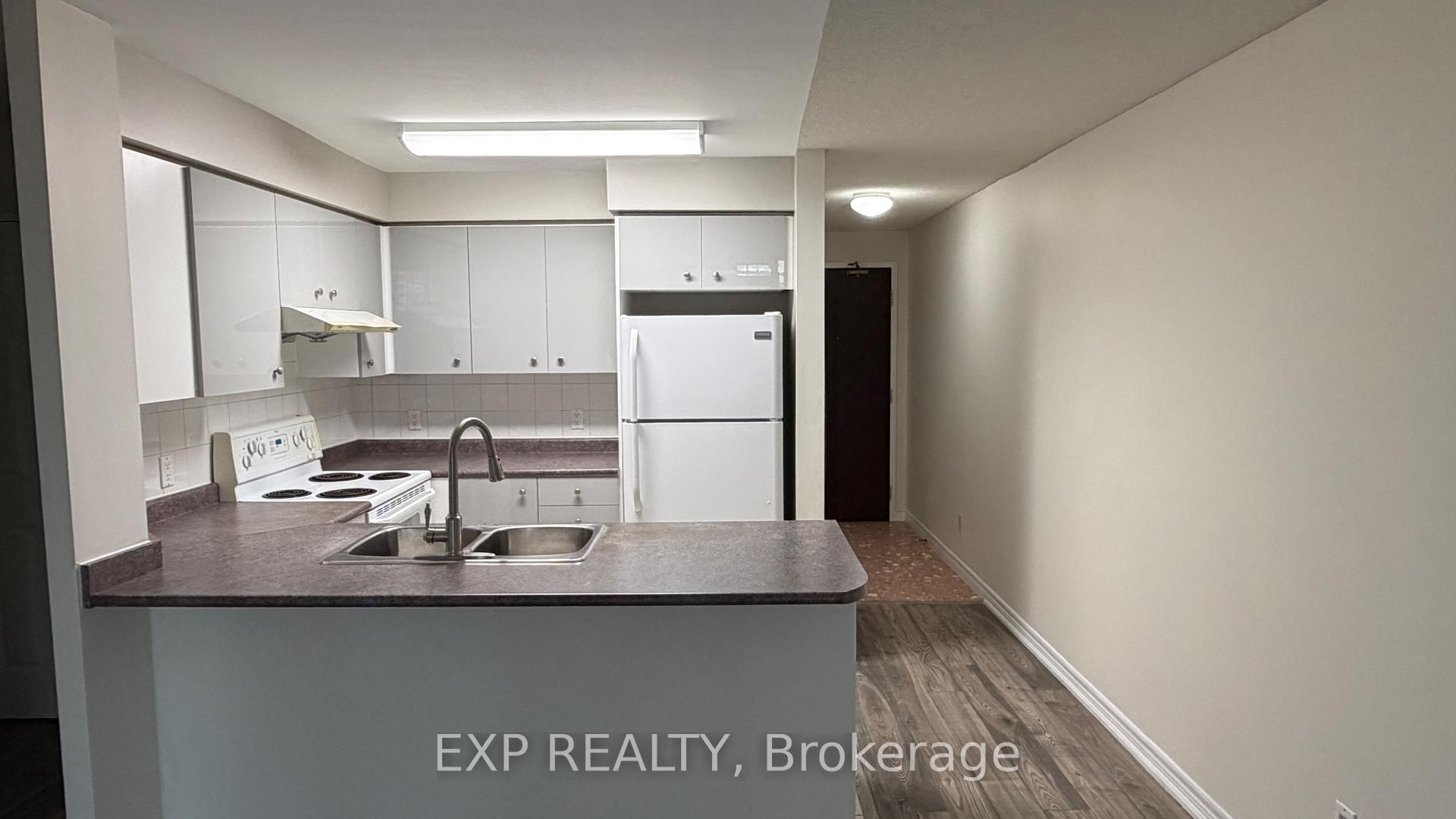 Photo 7 of Unit 716, 18 Parkview Avenue, North York, Willowdale East — HOMEH
