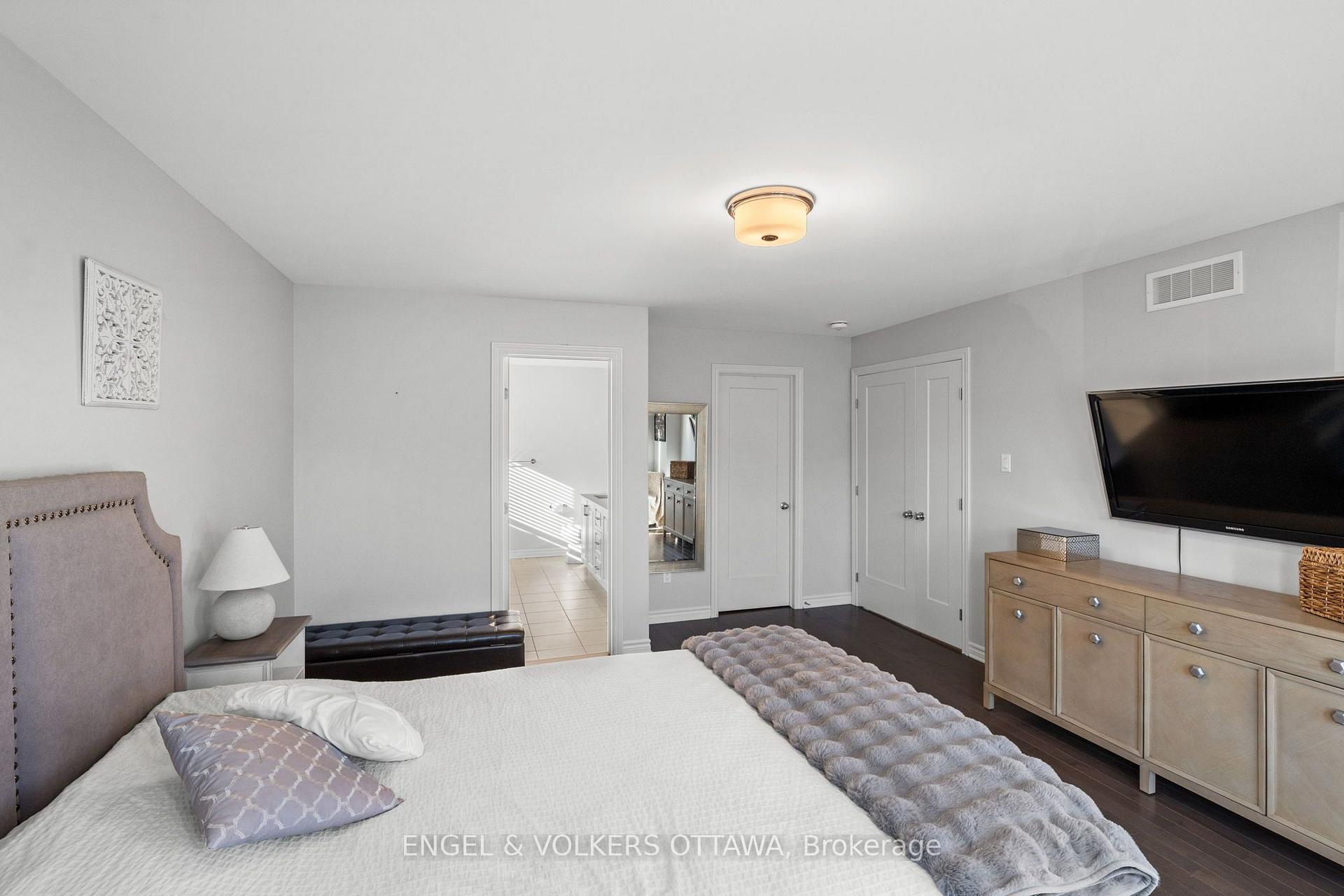 Photo 20 of 633 Moonflower Crescent, Ottawa, Blossom Park/Kemp Park/Findlay Creek — HOMEH